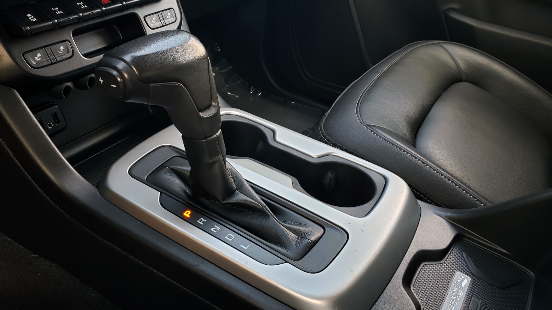 Used 2019 Chevrolet COLORADO 4WD ZR2 / 3.6L V6 / 8-SPD AUTO / CREWCAB / LEATHER / BOSE / REARVIEW for sale Sold at Formula Imports in Charlotte NC 28227 53