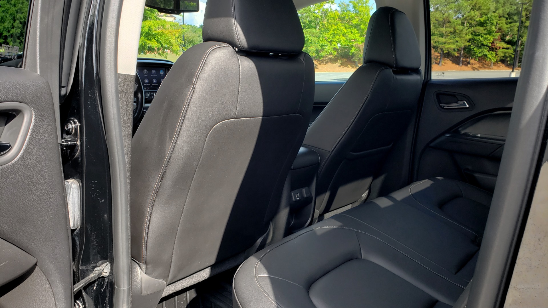 Used 2019 Chevrolet COLORADO 4WD ZR2 / 3.6L V6 / 8-SPD AUTO / CREWCAB / LEATHER / BOSE / REARVIEW for sale Sold at Formula Imports in Charlotte NC 28227 64