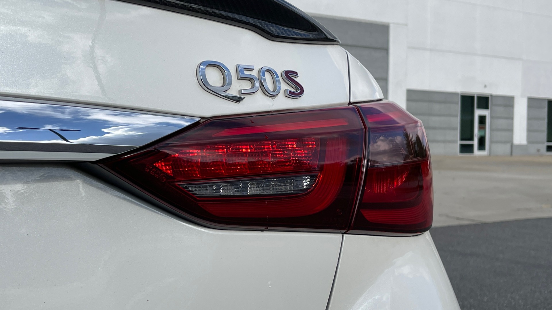 Used 2018 INFINITI Q50 RED SPORT 400 / AWD / PROACTIVE PKG / CF PKG / AW PKG / WELCOME for sale Sold at Formula Imports in Charlotte NC 28227 23