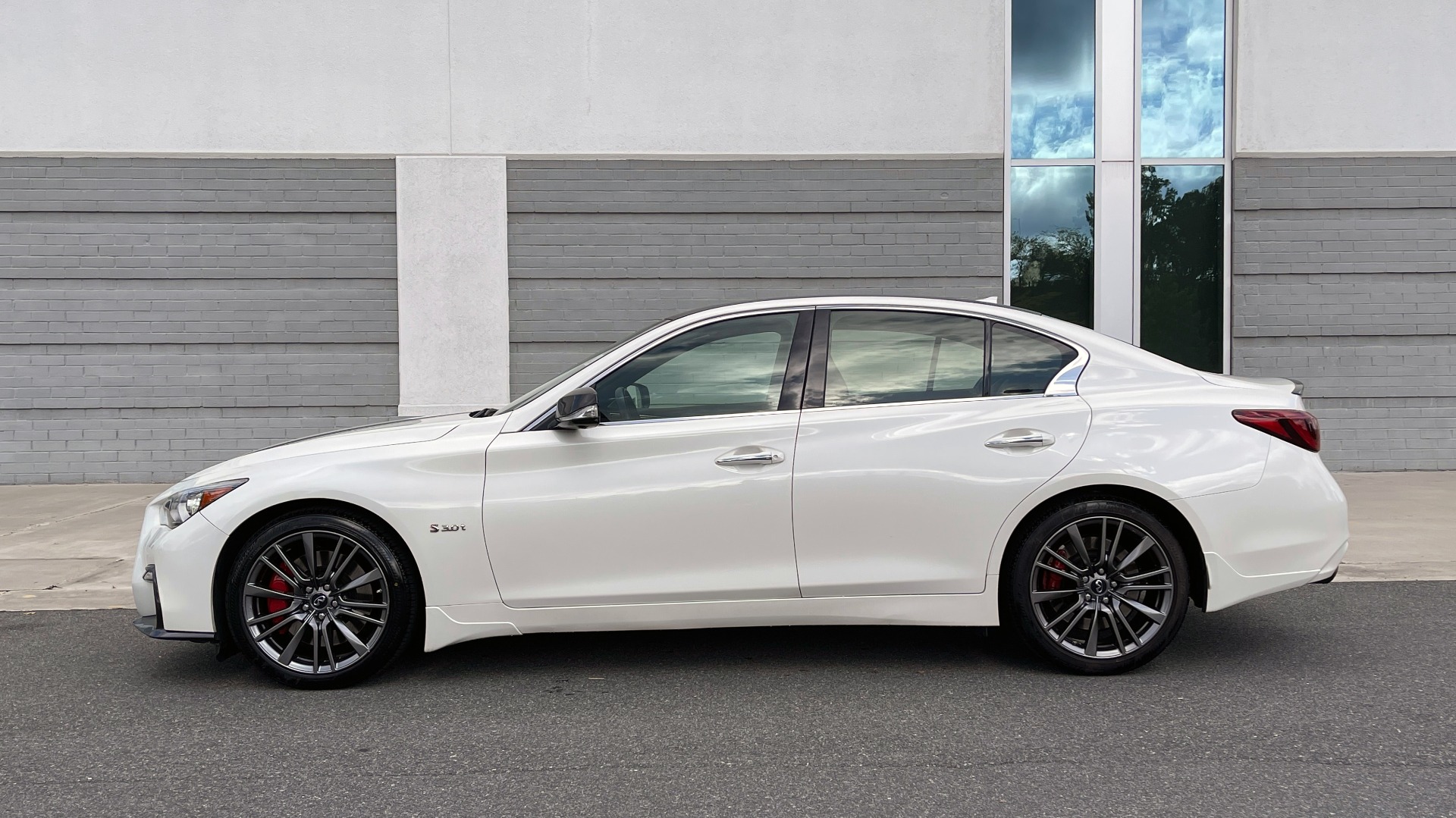 Used 2018 INFINITI Q50 RED SPORT 400 / AWD / PROACTIVE PKG / CF PKG / AW PKG / WELCOME for sale Sold at Formula Imports in Charlotte NC 28227 3