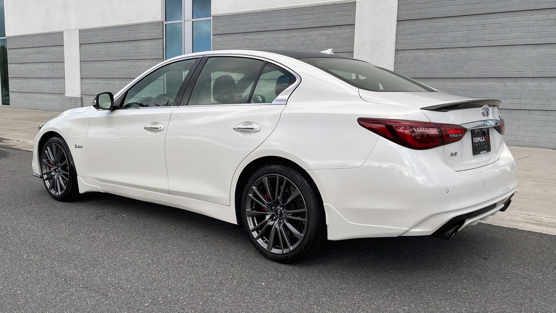 Used 2018 INFINITI Q50 RED SPORT 400 / AWD / PROACTIVE PKG / CF PKG / AW PKG / WELCOME for sale Sold at Formula Imports in Charlotte NC 28227 4