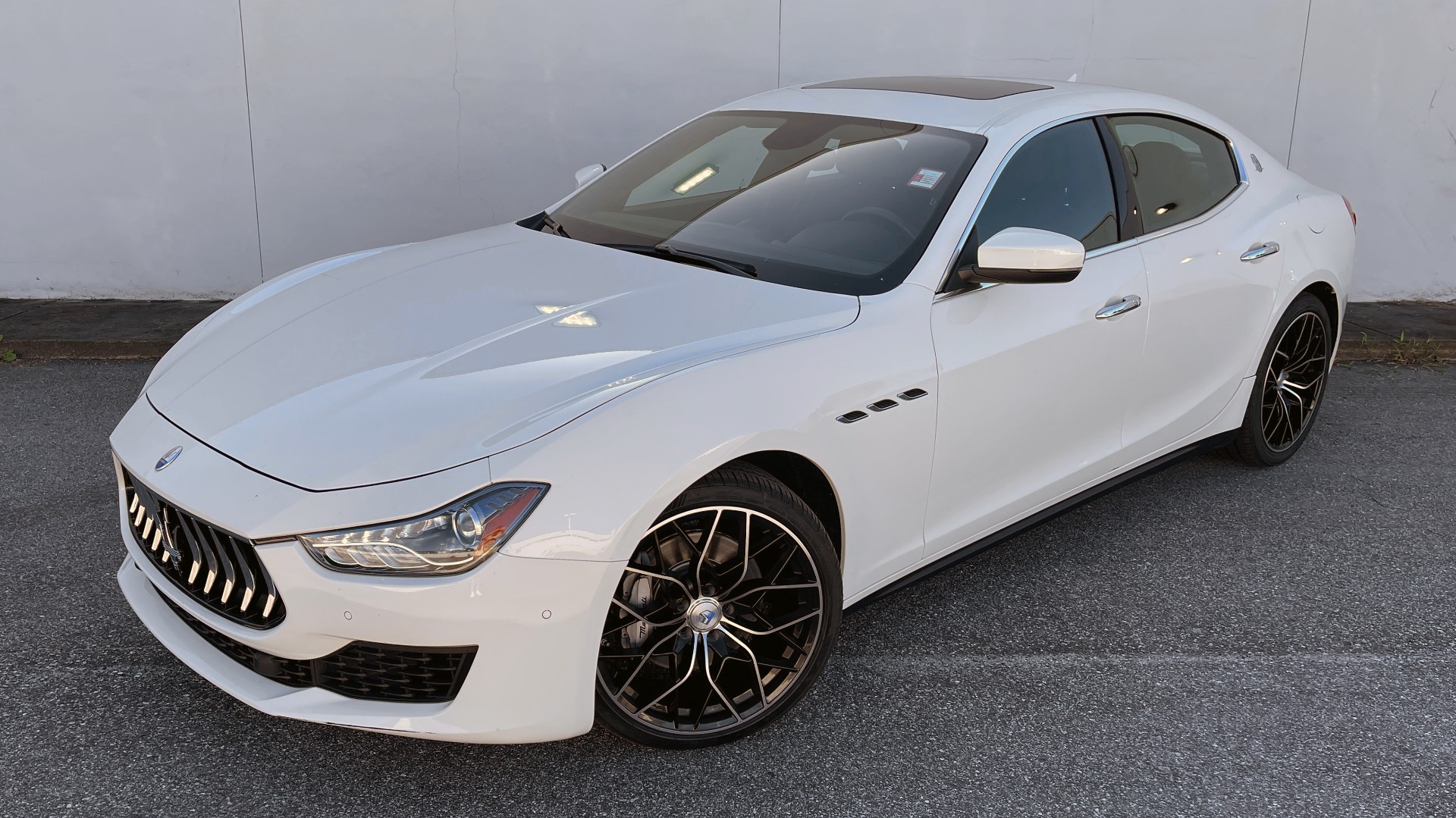Used 2018 Maserati Ghibli for sale Sold at Formula Imports in Charlotte NC 28227 3