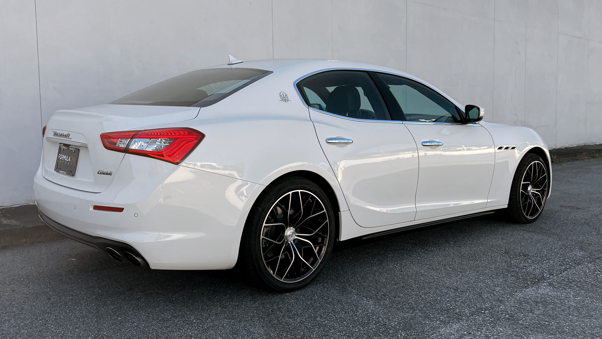 Used 2018 Maserati Ghibli for sale Sold at Formula Imports in Charlotte NC 28227 7