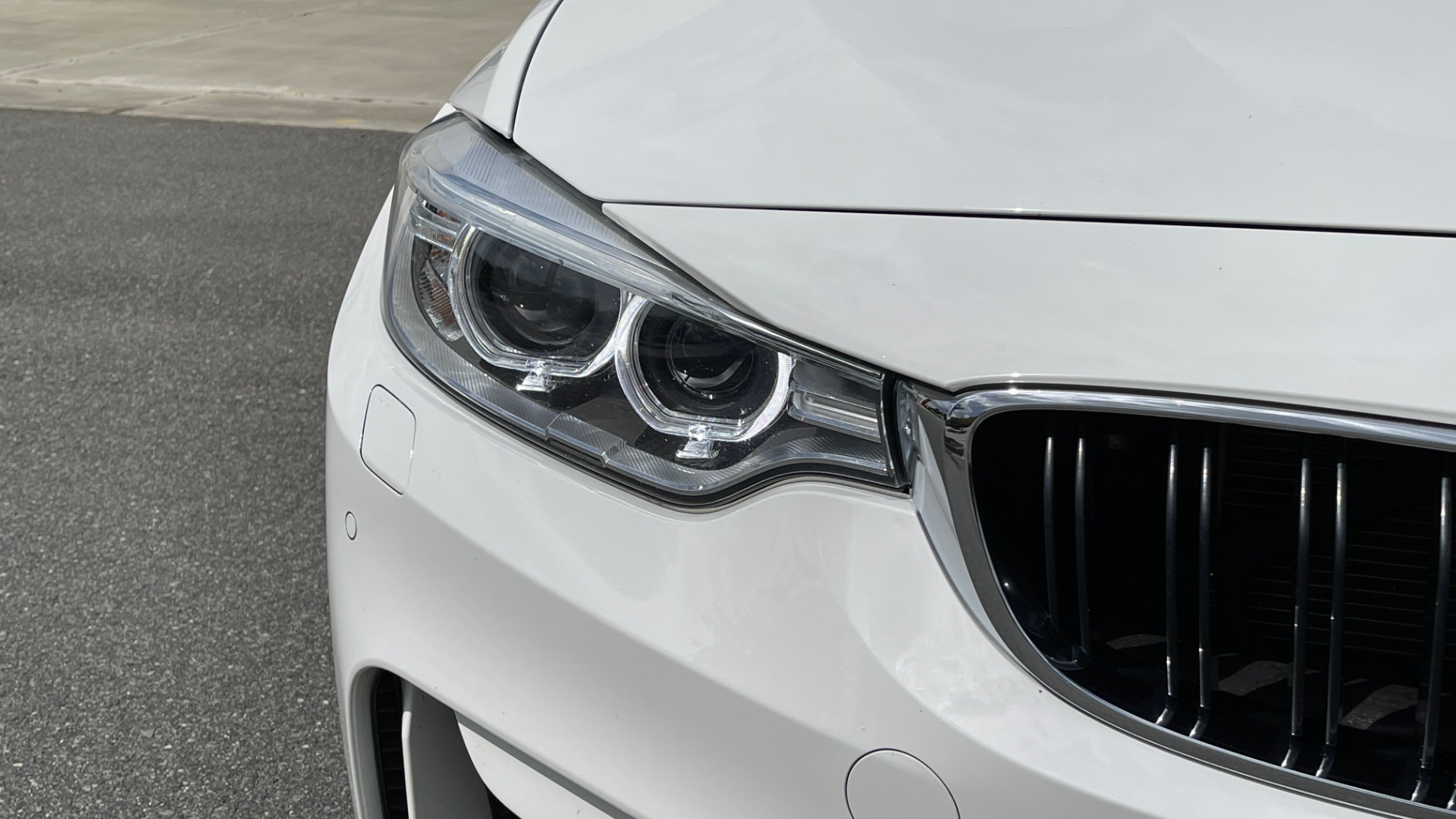 Used 2016 BMW M4 CONVERTIBLE 3.0L / 7-SPD AUTO / EXECUTIVE / ADAPT M SUSP / REARVIEW for sale Sold at Formula Imports in Charlotte NC 28227 25