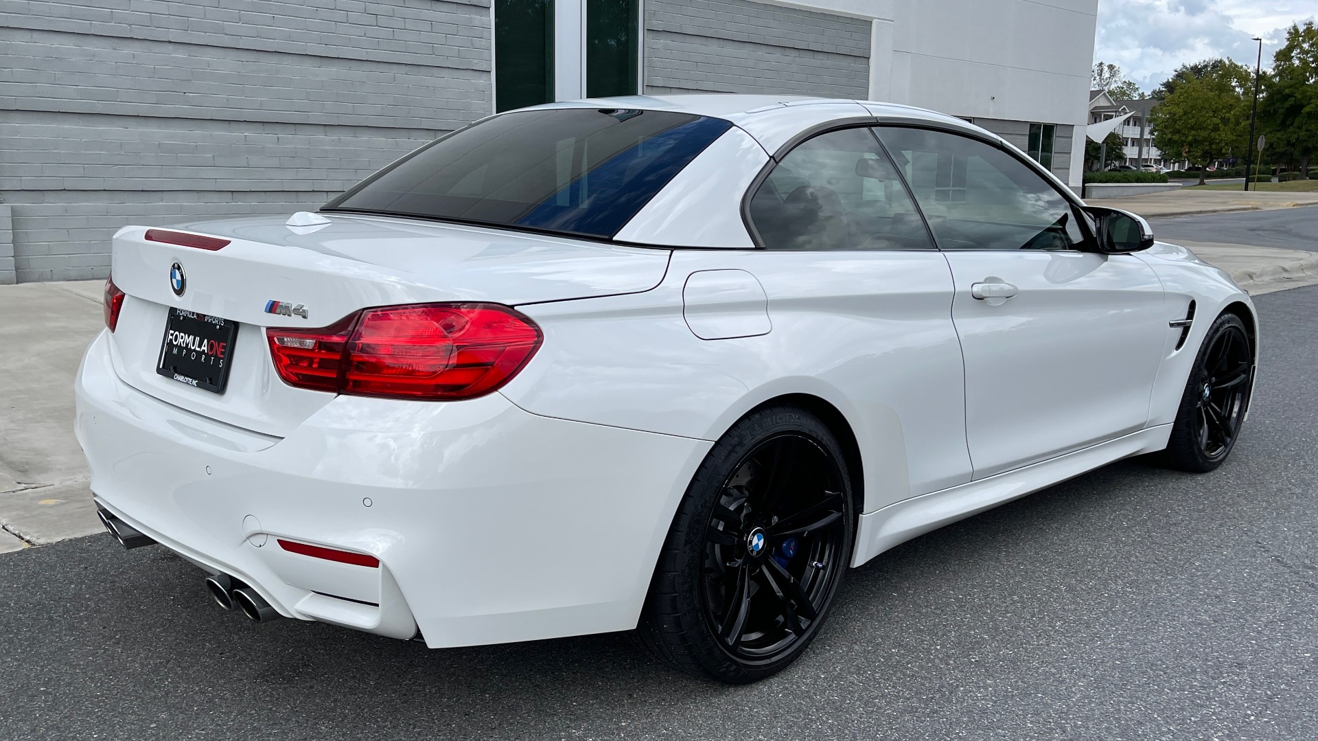 Used 2016 BMW M4 CONVERTIBLE 3.0L / 7-SPD AUTO / EXECUTIVE / ADAPT M SUSP / REARVIEW for sale Sold at Formula Imports in Charlotte NC 28227 37