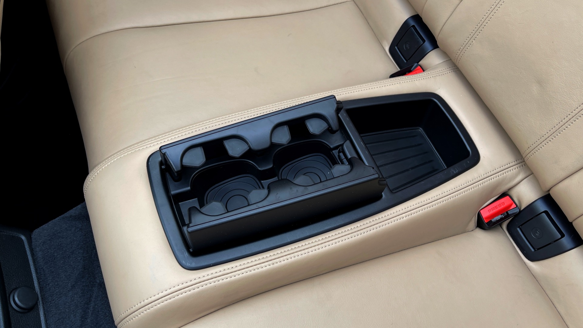 Used 2016 BMW M4 CONVERTIBLE 3.0L / 7-SPD AUTO / EXECUTIVE / ADAPT M SUSP / REARVIEW for sale Sold at Formula Imports in Charlotte NC 28227 47
