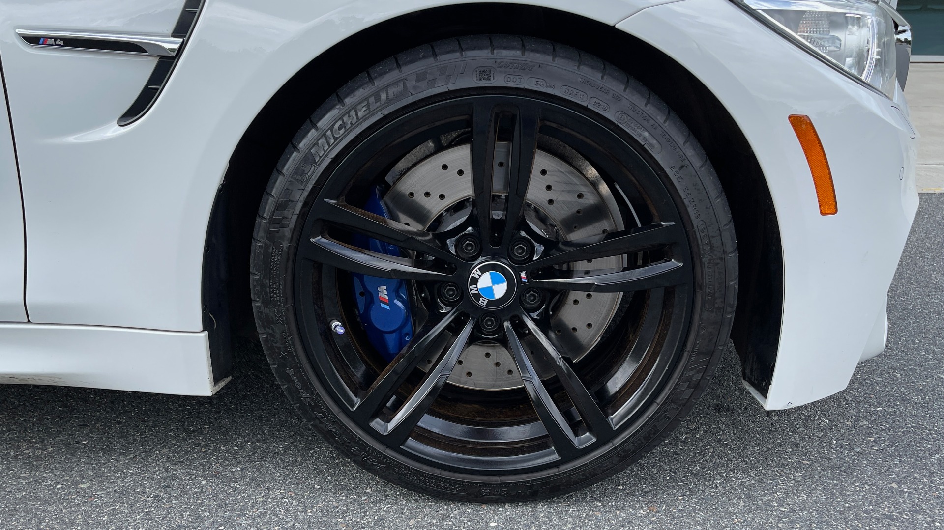 Used 2016 BMW M4 CONVERTIBLE 3.0L / 7-SPD AUTO / EXECUTIVE / ADAPT M SUSP / REARVIEW for sale Sold at Formula Imports in Charlotte NC 28227 79
