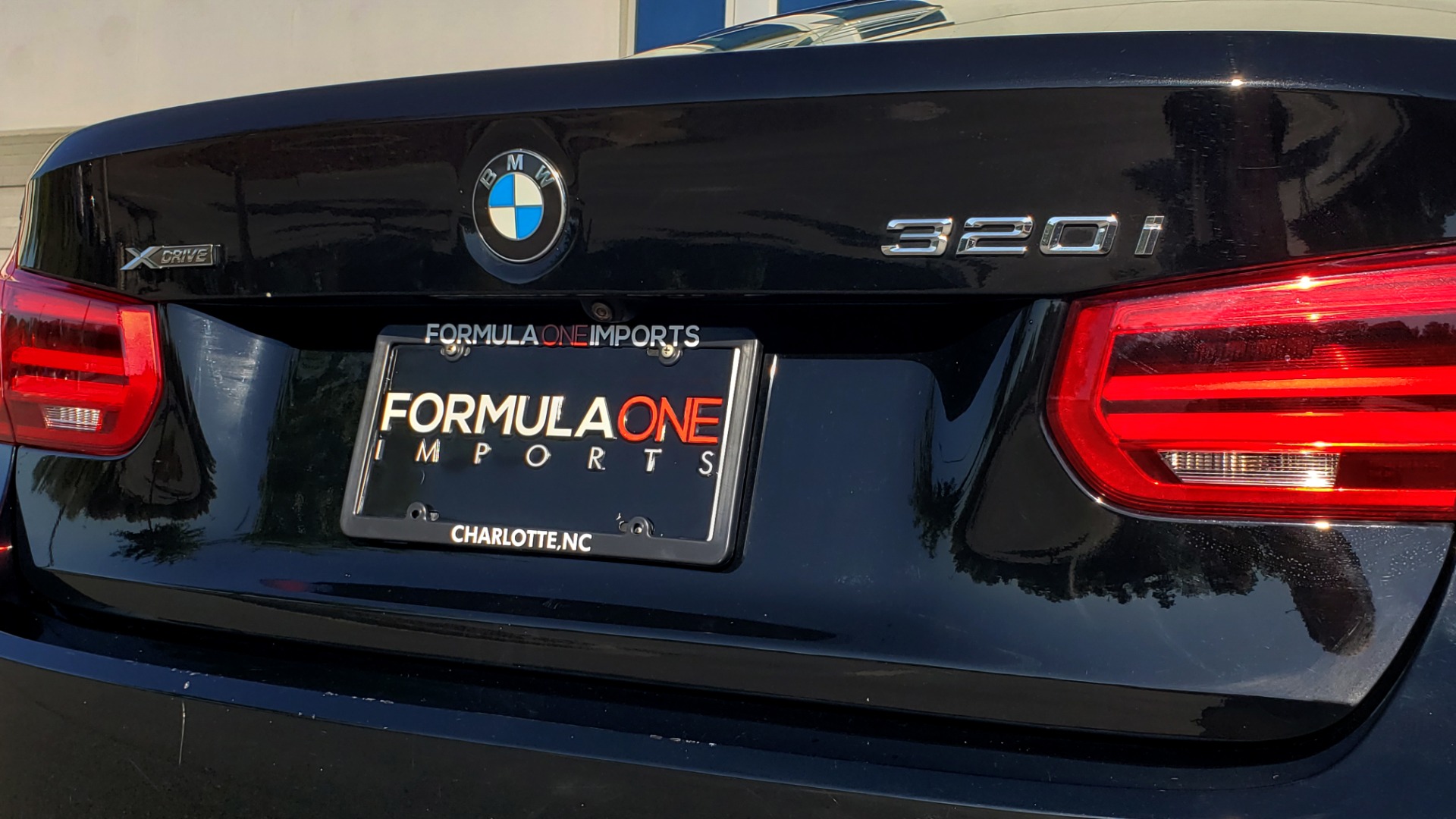 Used 2018 BMW 3 SERIES 320IXDRIVE 2.0L SEDAN / HEATED SEATS / REARVIEW for sale Sold at Formula Imports in Charlotte NC 28227 27