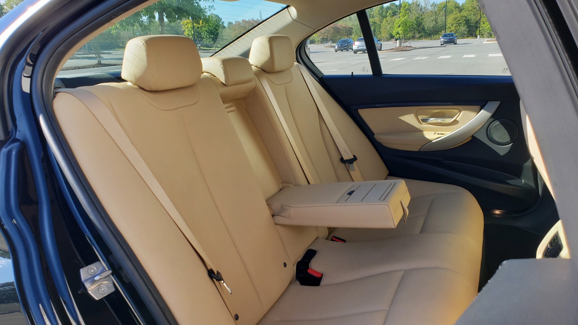 Used 2018 BMW 3 SERIES 320IXDRIVE 2.0L SEDAN / HEATED SEATS / REARVIEW for sale Sold at Formula Imports in Charlotte NC 28227 63
