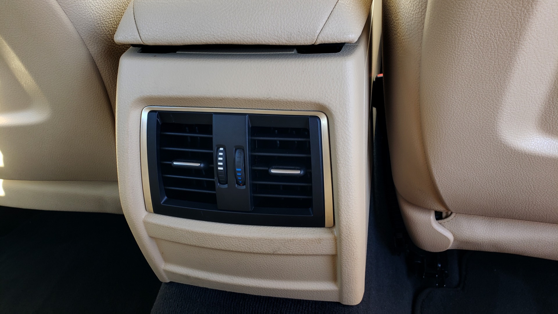 Used 2018 BMW 3 SERIES 320IXDRIVE 2.0L SEDAN / HEATED SEATS / REARVIEW for sale Sold at Formula Imports in Charlotte NC 28227 66