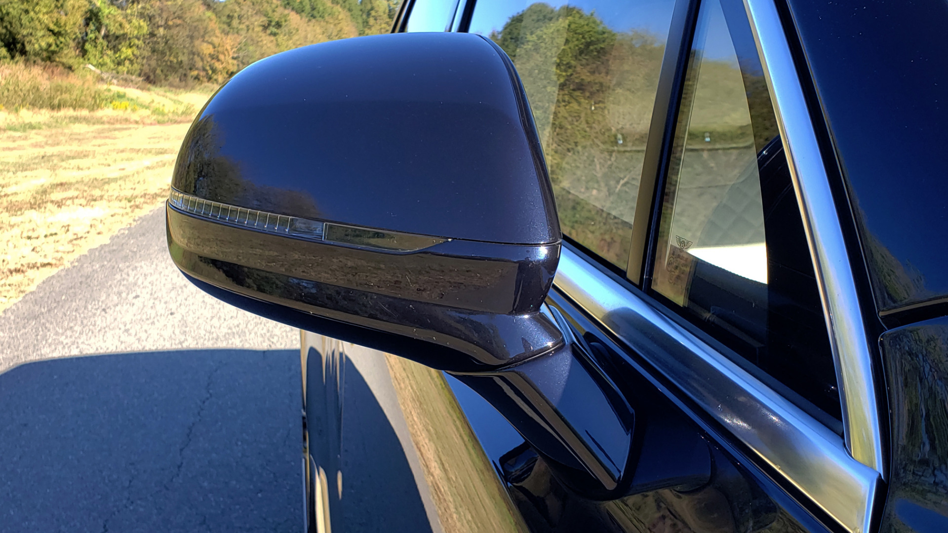 Used 2017 Bentley BENTAYGA W12 600HP / NAV / AWD / PANO-ROOF / BACK-UP CAMERA for sale Sold at Formula Imports in Charlotte NC 28227 17