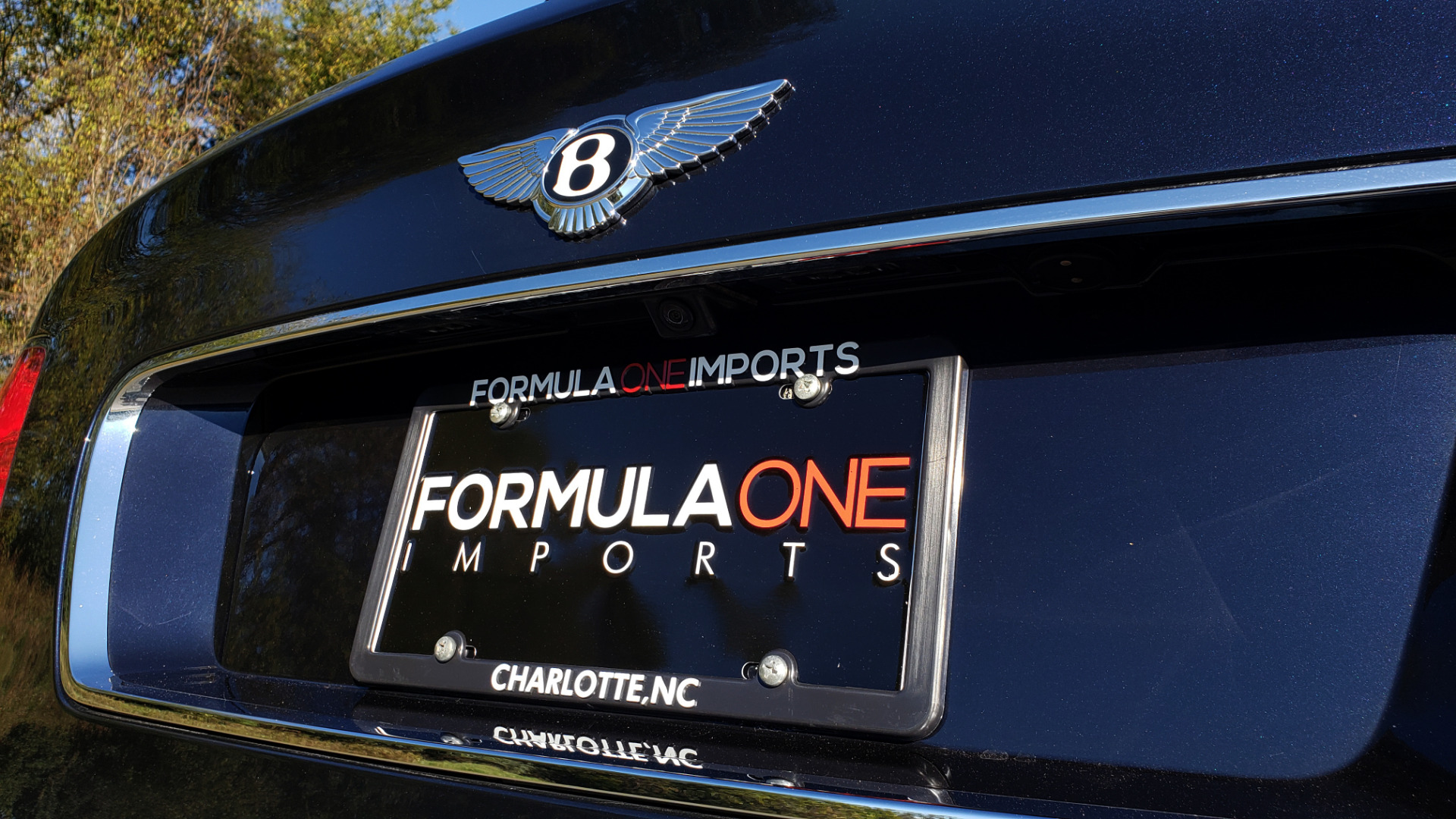 Used 2017 Bentley BENTAYGA W12 600HP / NAV / AWD / PANO-ROOF / BACK-UP CAMERA for sale Sold at Formula Imports in Charlotte NC 28227 43