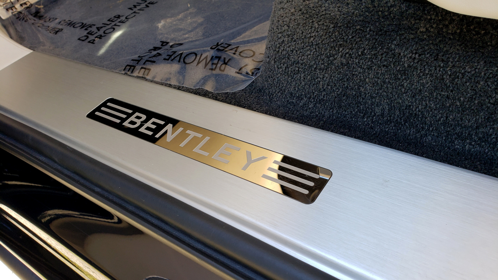 Used 2017 Bentley BENTAYGA W12 600HP / NAV / AWD / PANO-ROOF / BACK-UP CAMERA for sale Sold at Formula Imports in Charlotte NC 28227 57