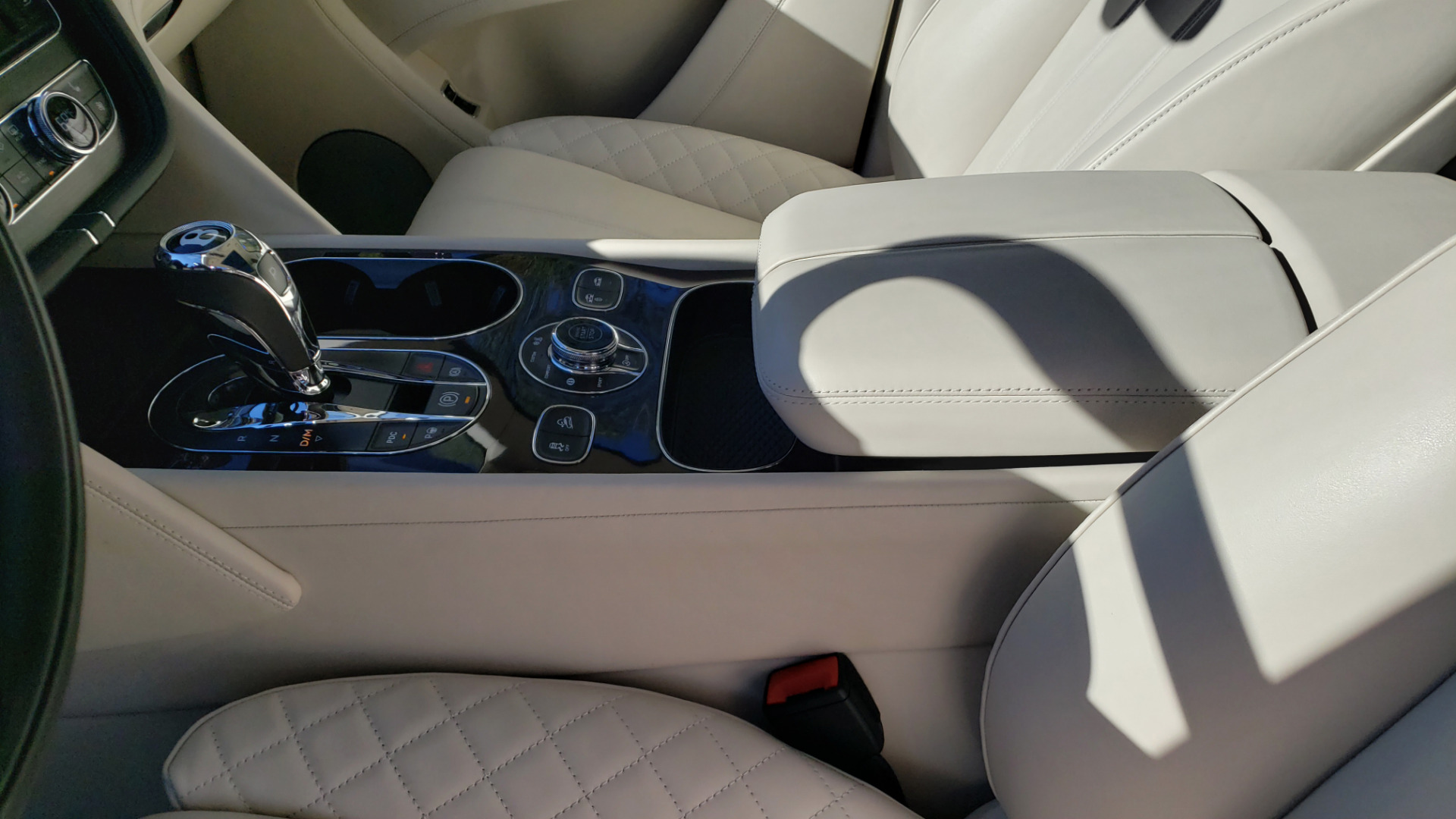 Used 2017 Bentley BENTAYGA W12 600HP / NAV / AWD / PANO-ROOF / BACK-UP CAMERA for sale Sold at Formula Imports in Charlotte NC 28227 60