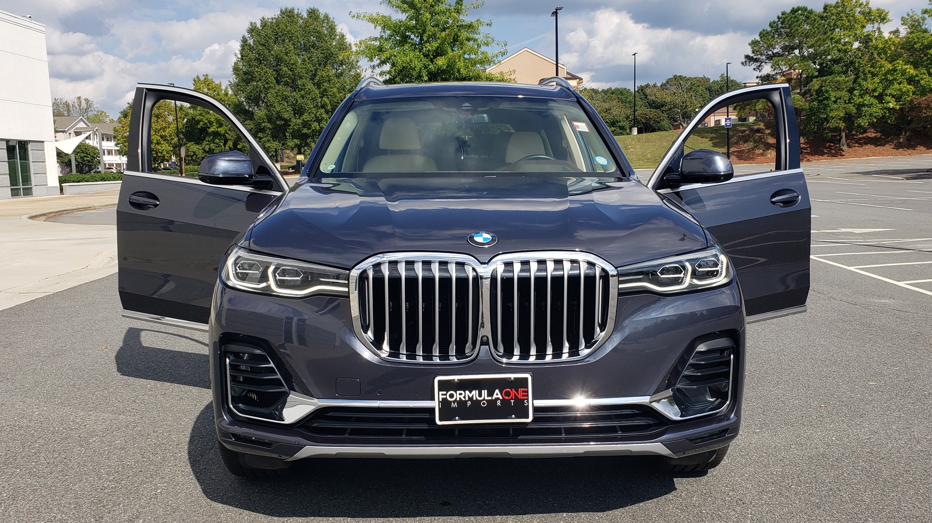 Used 2019 BMW X7 XDRIVE40I PREMIUM / LUXURY / COLD WEATHER / PARK ASST / PANORAMIC SKY / TOW for sale Sold at Formula Imports in Charlotte NC 28227 26