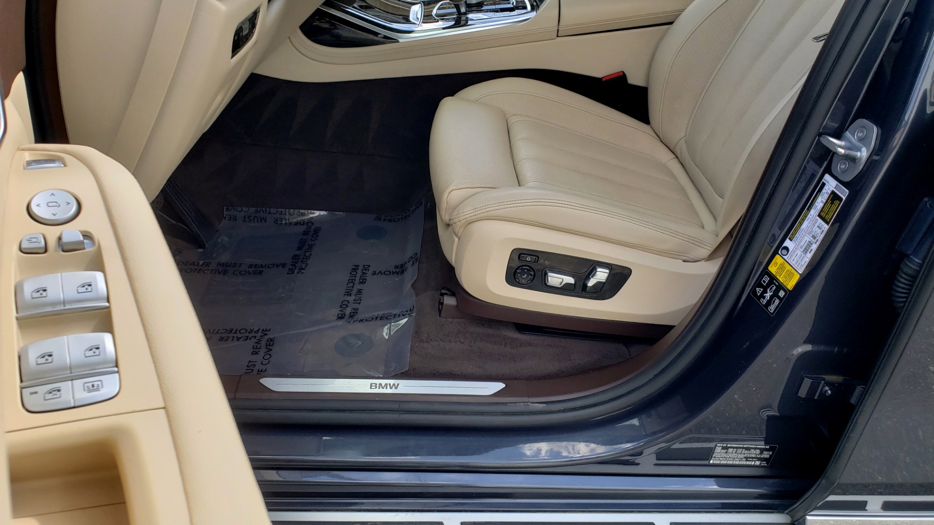 Used 2019 BMW X7 XDRIVE40I PREMIUM / LUXURY / COLD WEATHER / PARK ASST / PANORAMIC SKY / TOW for sale $75,999 at Formula Imports in Charlotte NC 28227 41
