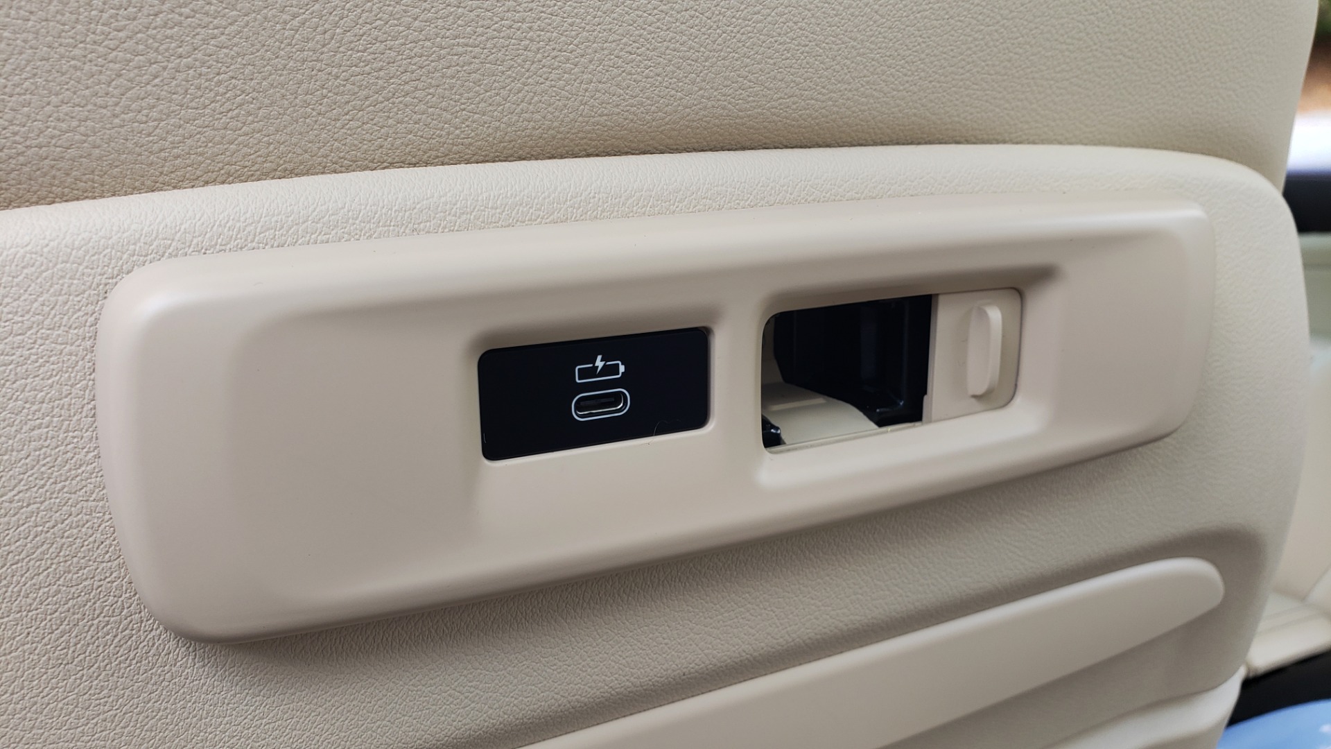 Used 2019 BMW X7 XDRIVE40I PREMIUM / LUXURY / COLD WEATHER / PARK ASST / PANORAMIC SKY / TOW for sale $75,999 at Formula Imports in Charlotte NC 28227 78