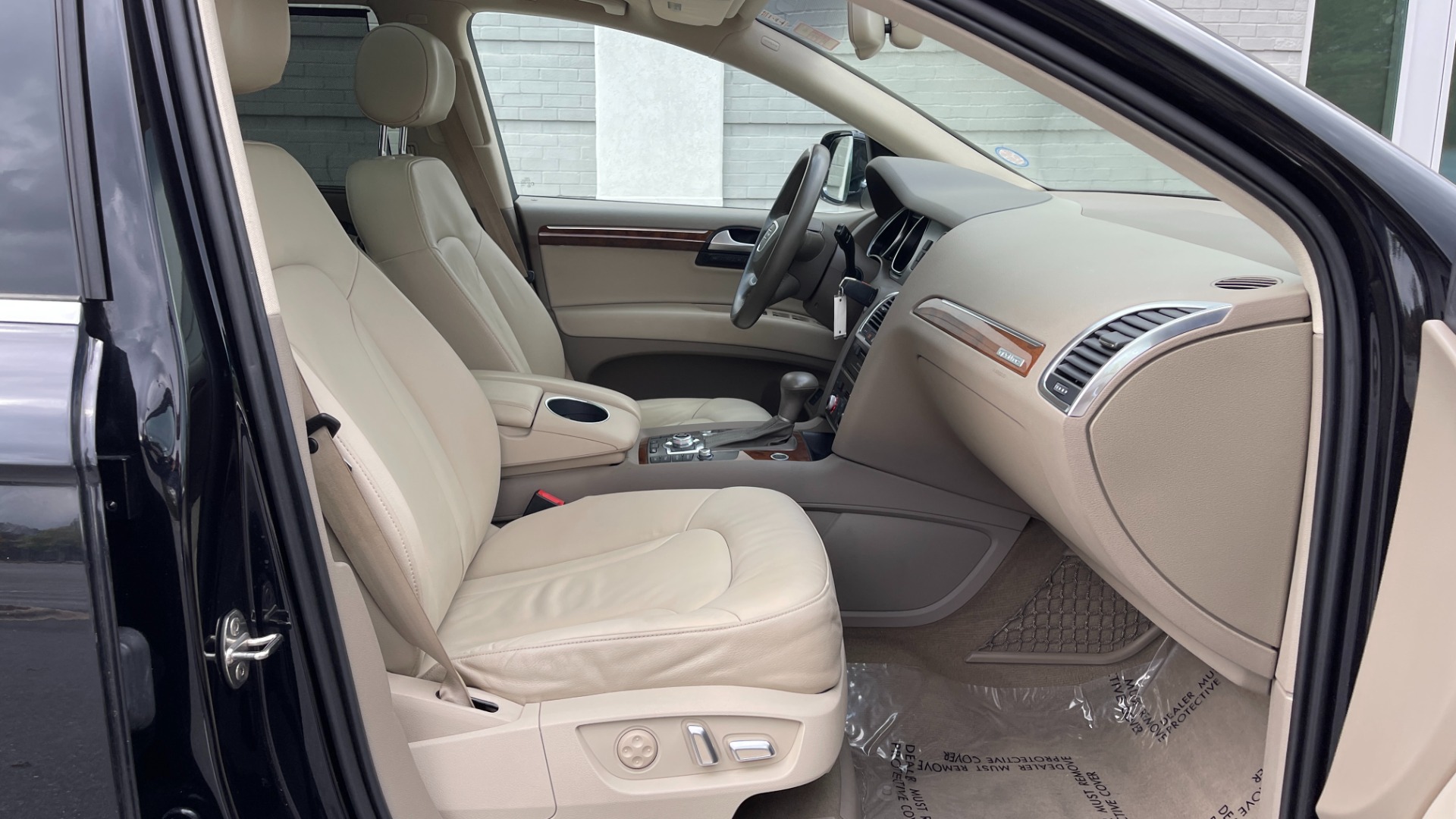 Used 2015 Audi Q7 3.0T PREMIUM PLUS / NAV / PANO-ROOF / BOSE / 3-ROW / REARVIEW for sale Sold at Formula Imports in Charlotte NC 28227 61