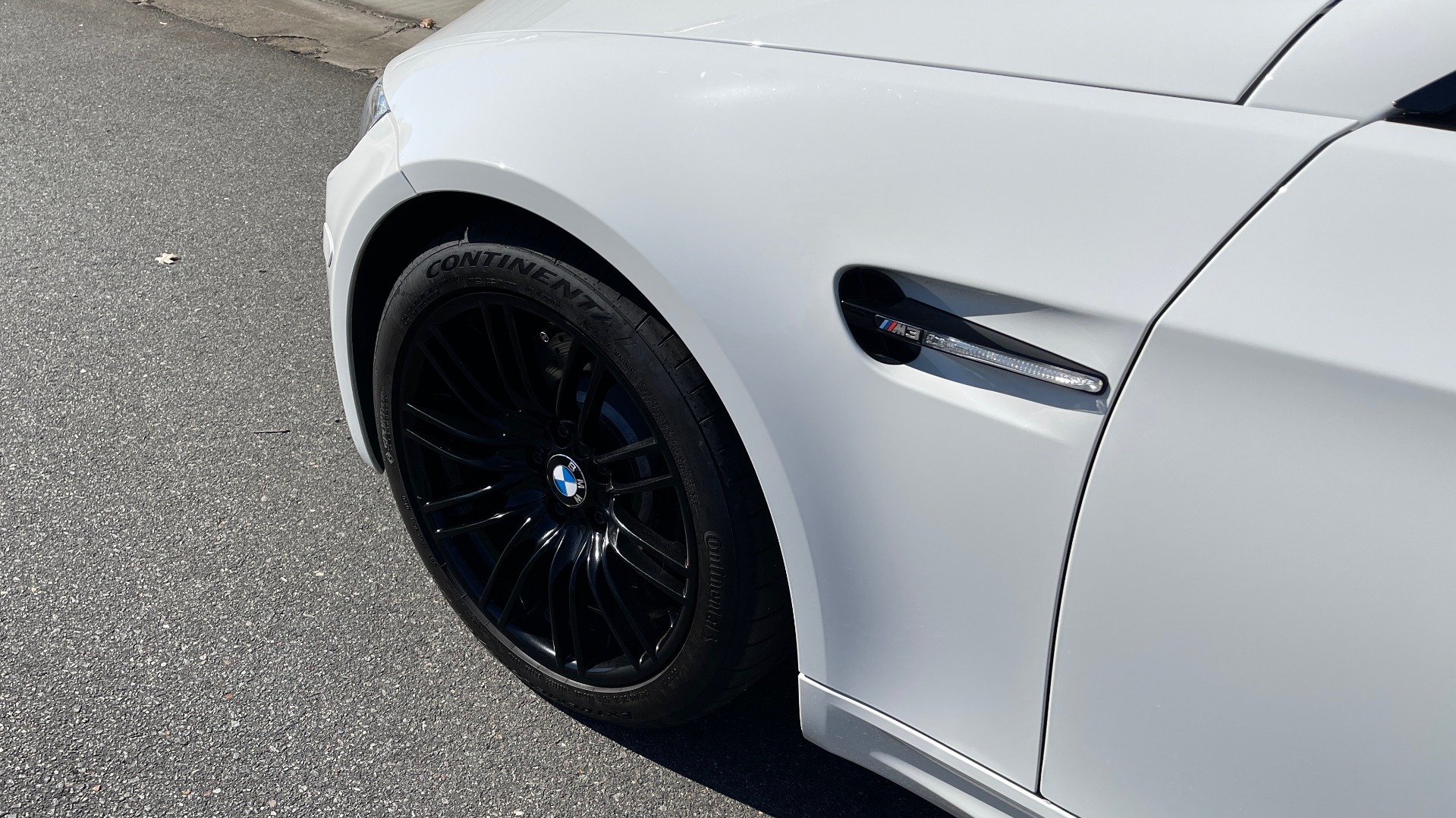 Used 2012 BMW M3 CONVERTIBLE / SC 4.0L V8 / 6-SPD MANUAL / NAV / HTD STS / SIRIUSXM for sale $44,999 at Formula Imports in Charlotte NC 28227 13