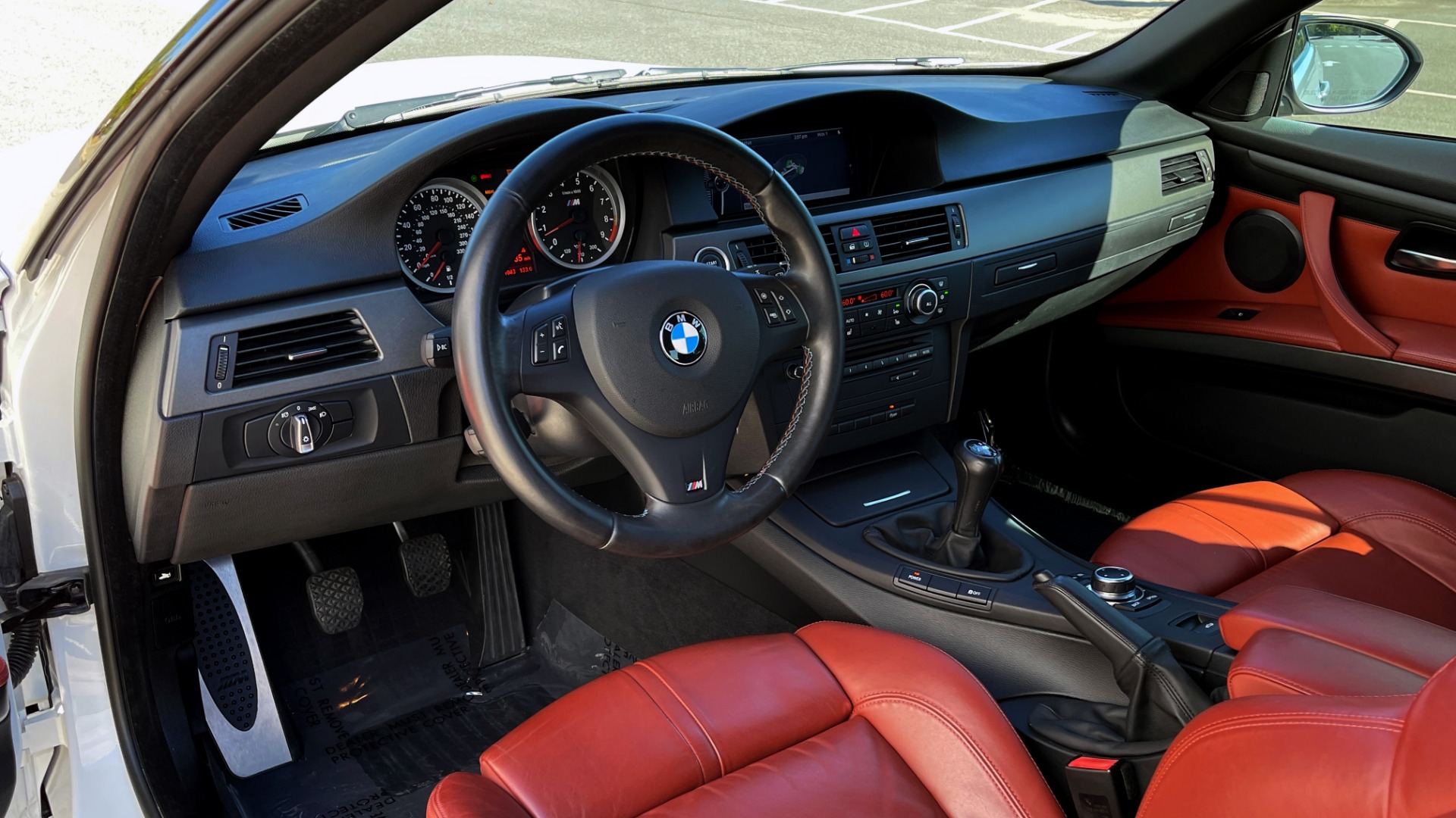 Used 2012 BMW M3 CONVERTIBLE / SC 4.0L V8 / 6-SPD MANUAL / NAV / HTD STS / SIRIUSXM for sale $44,999 at Formula Imports in Charlotte NC 28227 41