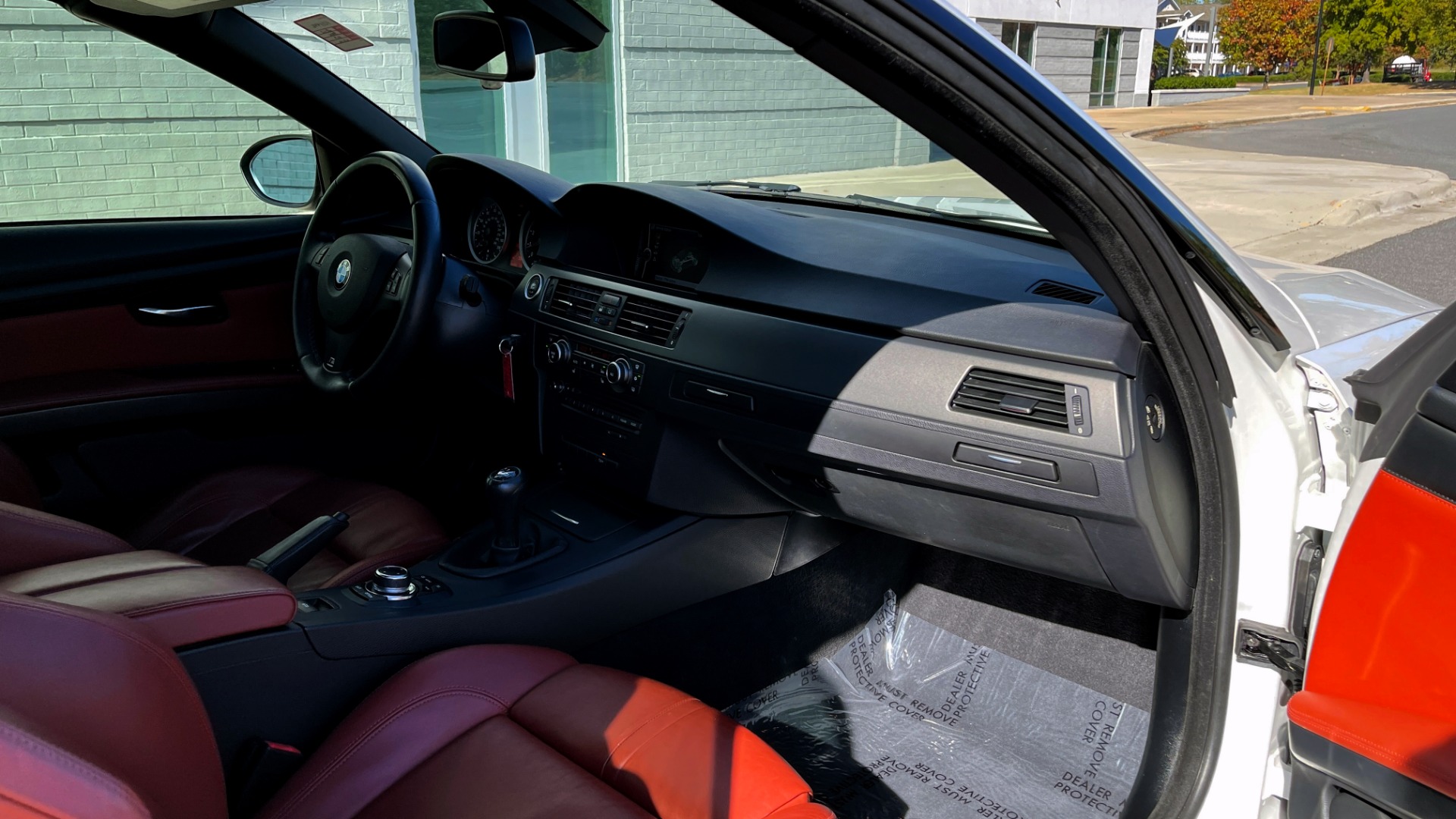 Used 2012 BMW M3 CONVERTIBLE / SC 4.0L V8 / 6-SPD MANUAL / NAV / HTD STS / SIRIUSXM for sale $44,999 at Formula Imports in Charlotte NC 28227 50