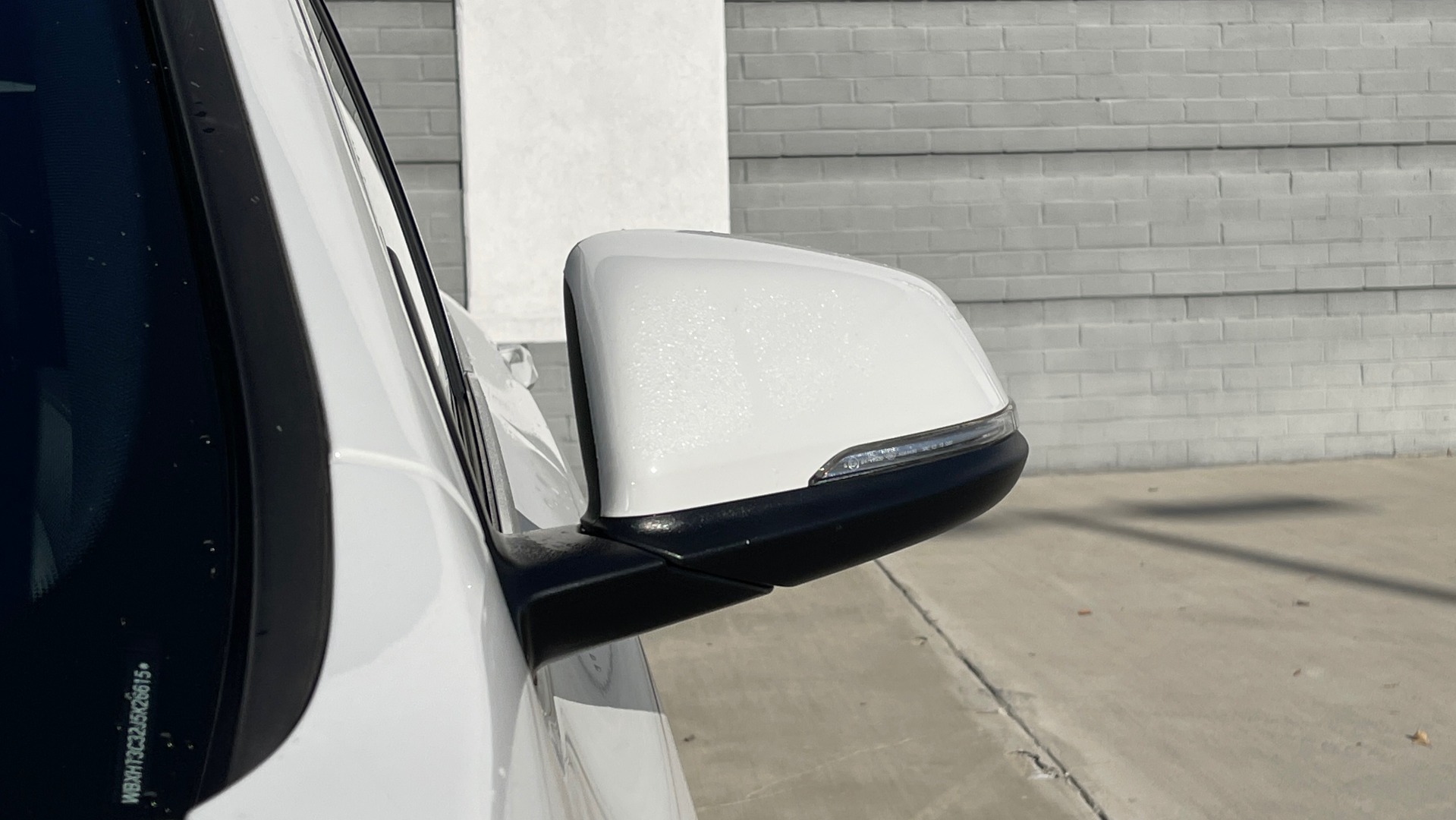 Used 2018 BMW X1 XDRIVE28I / CONV PKG / PANO-ROOF / PARK ASST / REARVIEW for sale $31,995 at Formula Imports in Charlotte NC 28227 14