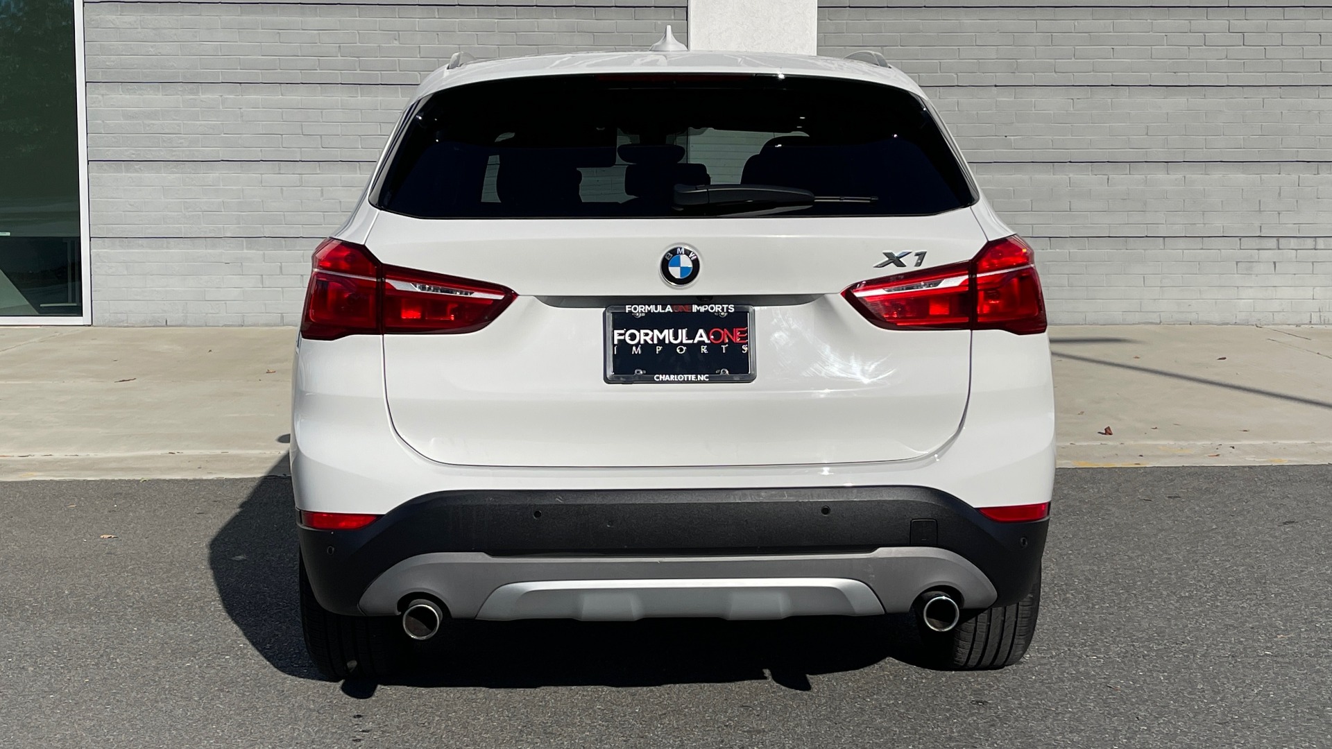 Used 2018 BMW X1 XDRIVE28I / CONV PKG / PANO-ROOF / PARK ASST / REARVIEW for sale $31,995 at Formula Imports in Charlotte NC 28227 21