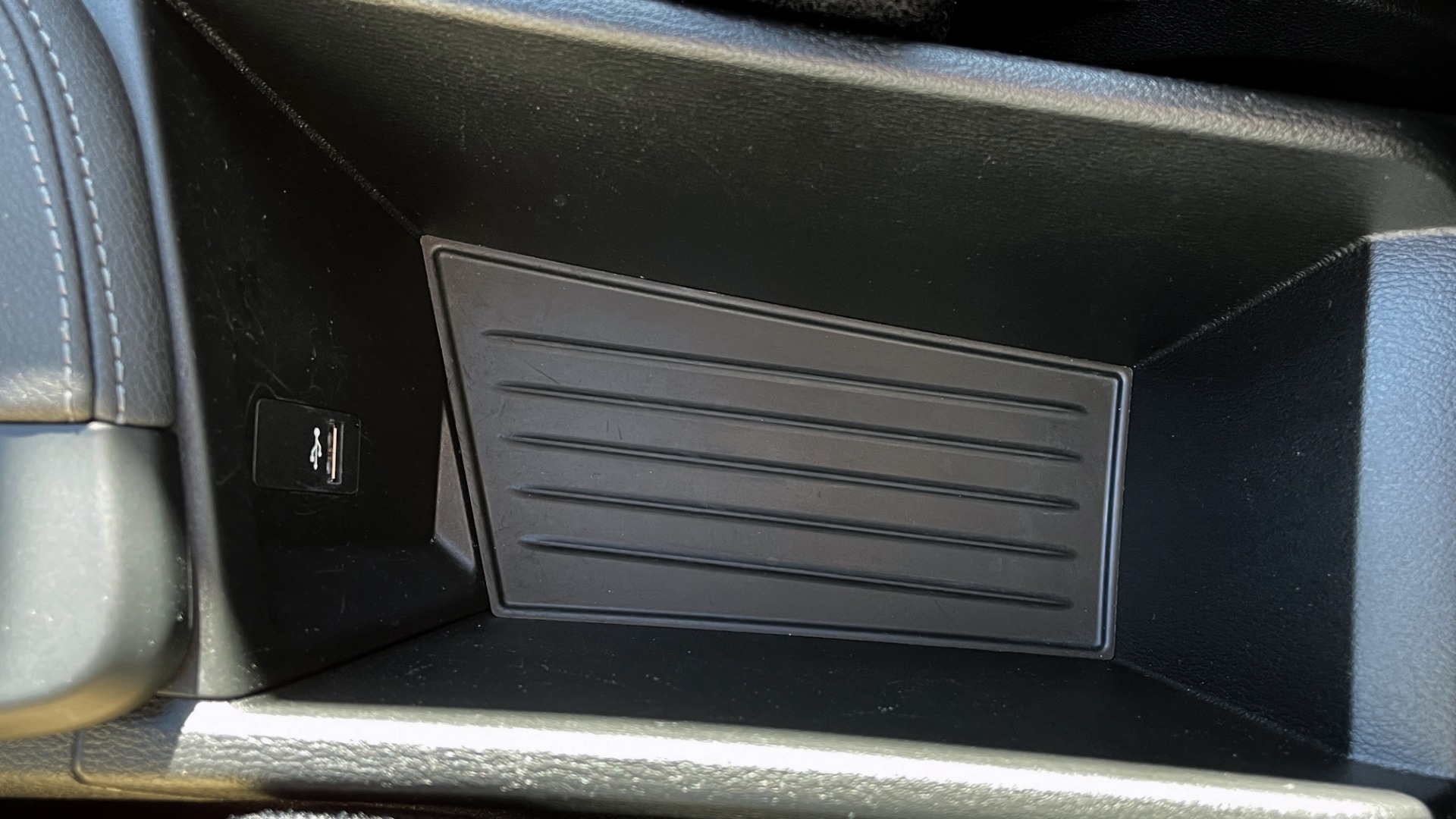 Used 2018 BMW X1 XDRIVE28I / CONV PKG / PANO-ROOF / PARK ASST / REARVIEW for sale $31,995 at Formula Imports in Charlotte NC 28227 39
