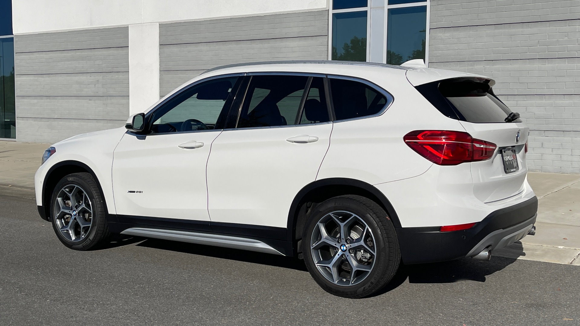 Used 2018 BMW X1 XDRIVE28I / CONV PKG / PANO-ROOF / PARK ASST / REARVIEW for sale Sold at Formula Imports in Charlotte NC 28227 4