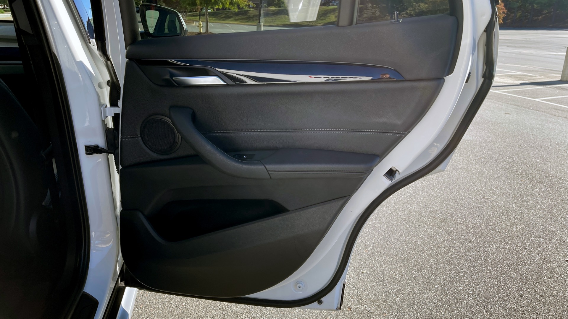 Used 2018 BMW X1 XDRIVE28I / CONV PKG / PANO-ROOF / PARK ASST / REARVIEW for sale $31,995 at Formula Imports in Charlotte NC 28227 49