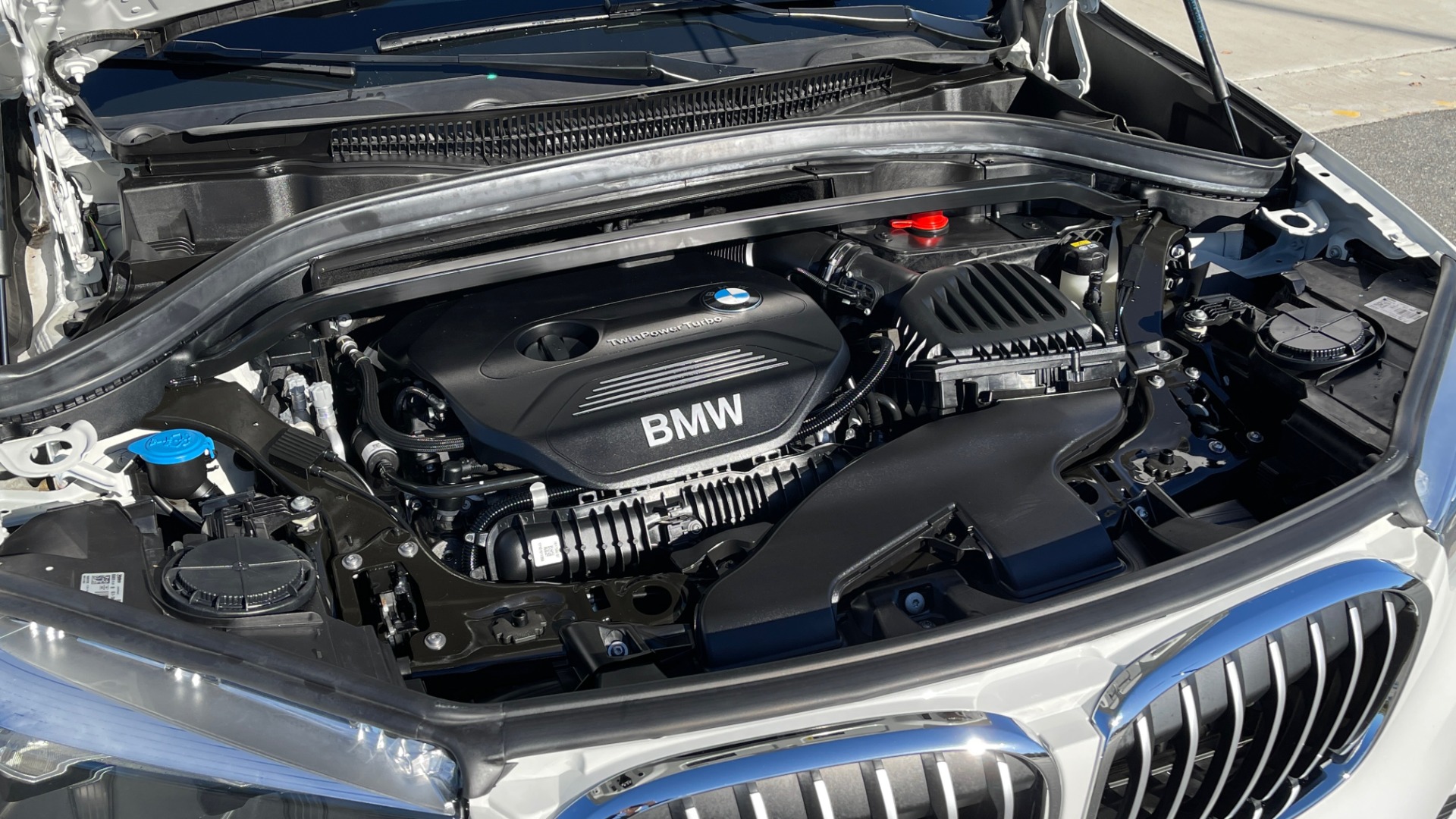 Used 2018 BMW X1 XDRIVE28I / CONV PKG / PANO-ROOF / PARK ASST / REARVIEW for sale $31,995 at Formula Imports in Charlotte NC 28227 8