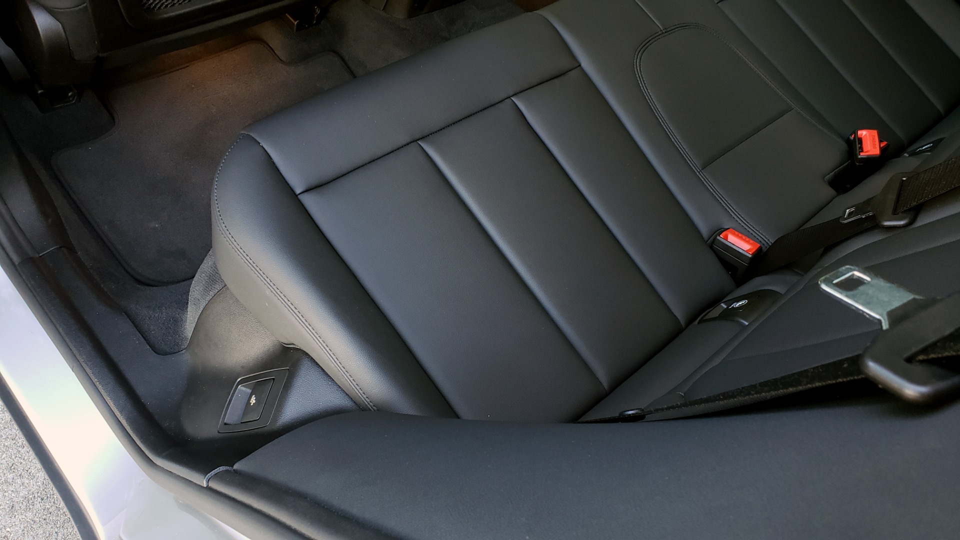 Used 2019 BMW X3 xDrive30i for sale Sold at Formula Imports in Charlotte NC 28227 64