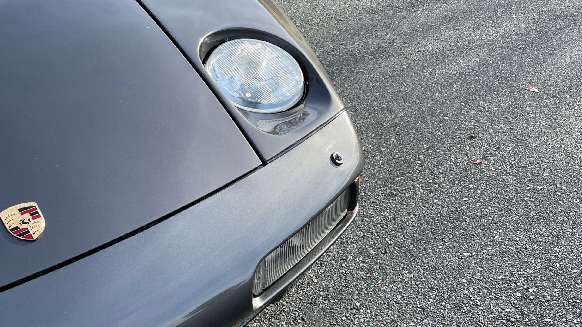 Used 1990 Porsche 928 GT COUPE / 5.0L V8 / 5-SPD MANUAL / LOW MILES for sale Sold at Formula Imports in Charlotte NC 28227 11