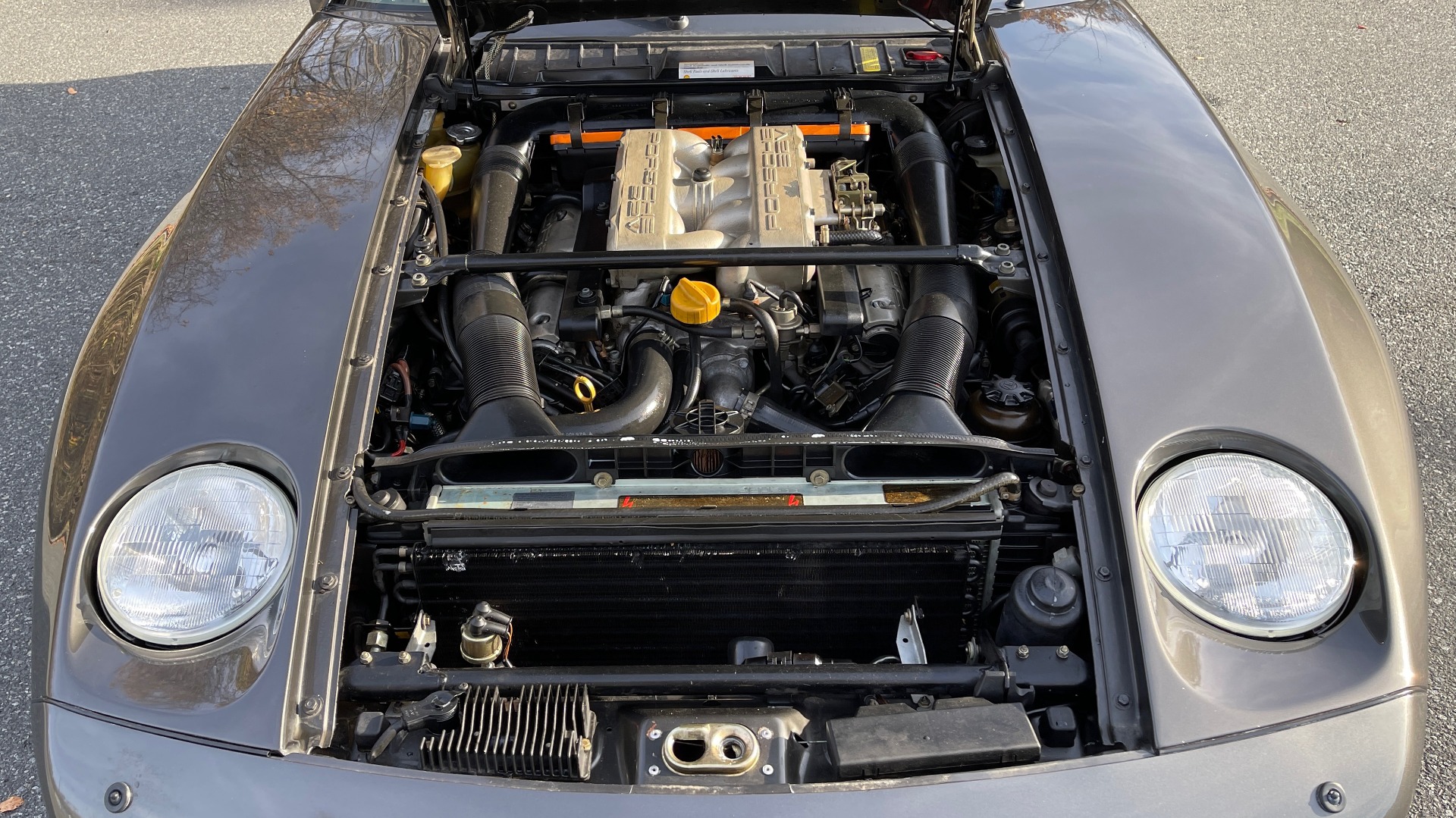 Used 1990 Porsche 928 GT COUPE / 5.0L V8 / 5-SPD MANUAL / LOW MILES for sale Sold at Formula Imports in Charlotte NC 28227 19