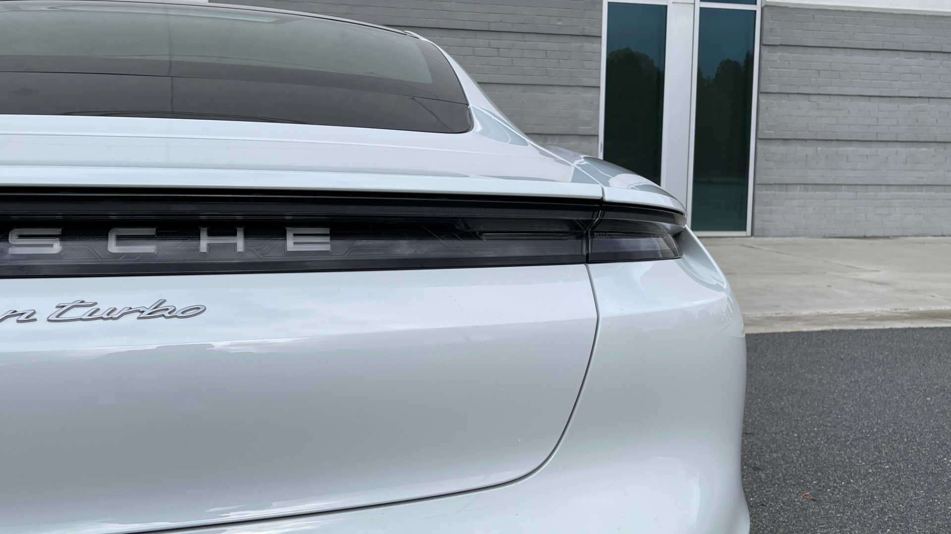 Used 2020 Porsche TAYCAN TURBO SEDAN / AWD / NAV / BOSE / PANO-ROOF / LCA / SURROUND VIEW for sale $162,995 at Formula Imports in Charlotte NC 28227 30