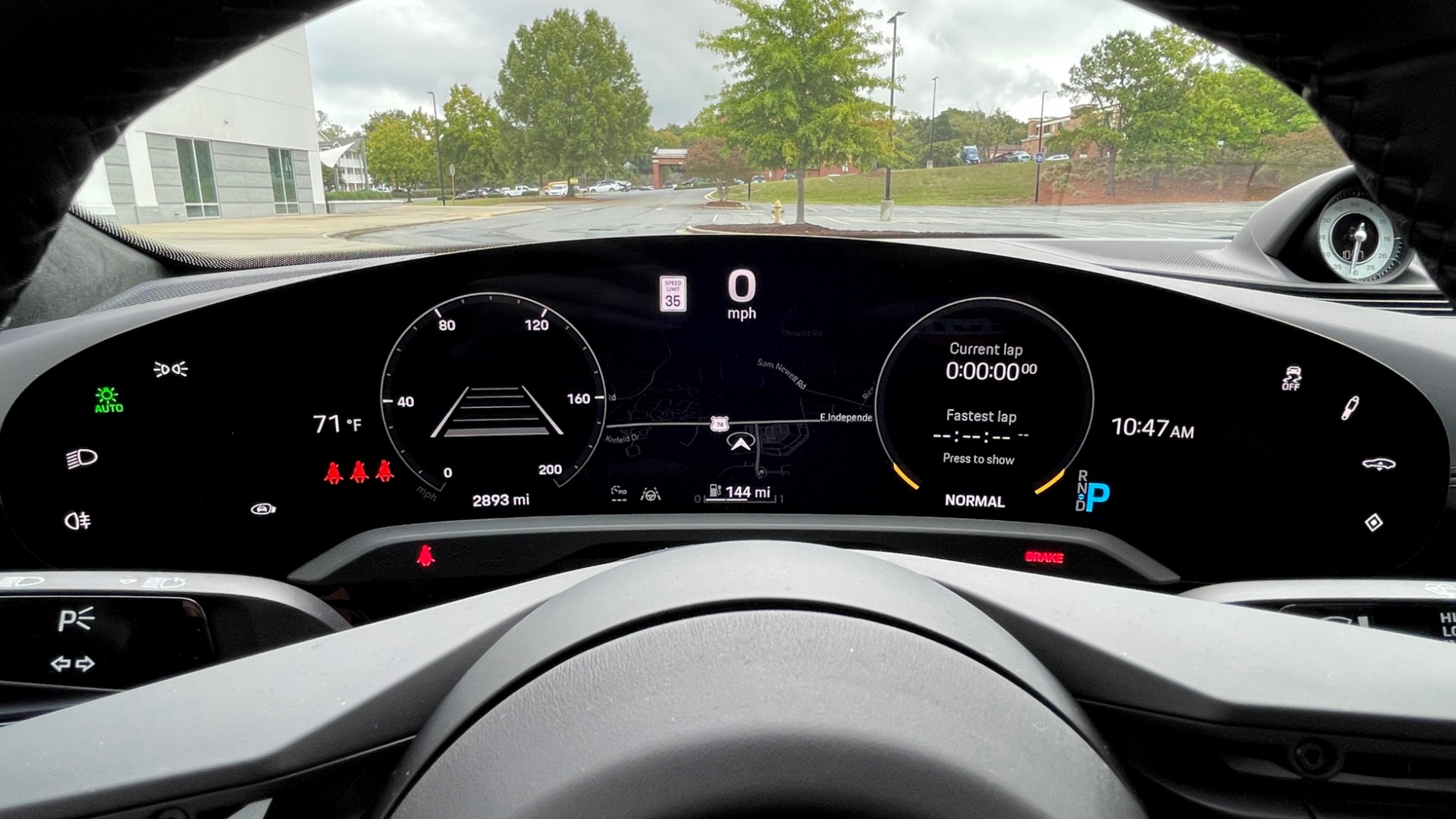 Used 2020 Porsche TAYCAN TURBO SEDAN / AWD / NAV / BOSE / PANO-ROOF / LCA / SURROUND VIEW for sale $162,995 at Formula Imports in Charlotte NC 28227 39