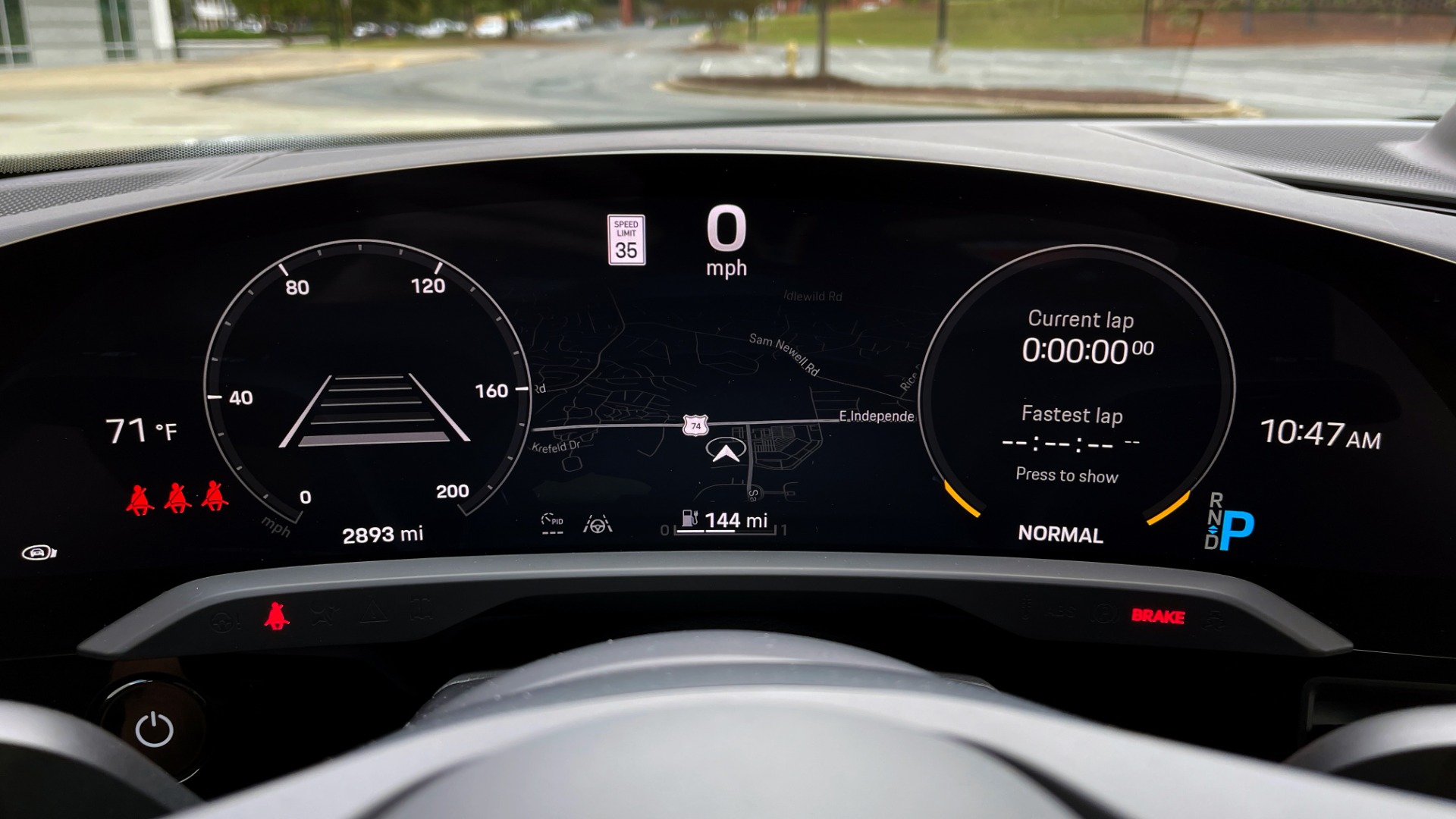 Used 2020 Porsche TAYCAN TURBO SEDAN / AWD / NAV / BOSE / PANO-ROOF / LCA / SURROUND VIEW for sale $162,995 at Formula Imports in Charlotte NC 28227 40