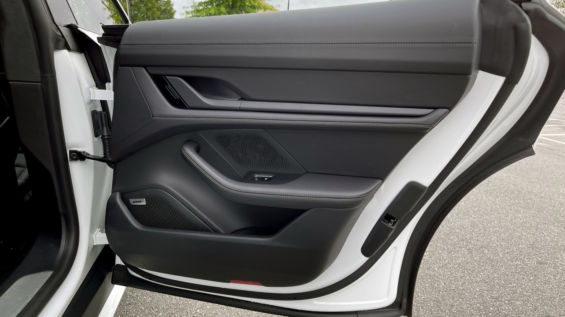 Used 2020 Porsche TAYCAN TURBO SEDAN / AWD / NAV / BOSE / PANO-ROOF / LCA / SURROUND VIEW for sale $162,995 at Formula Imports in Charlotte NC 28227 63