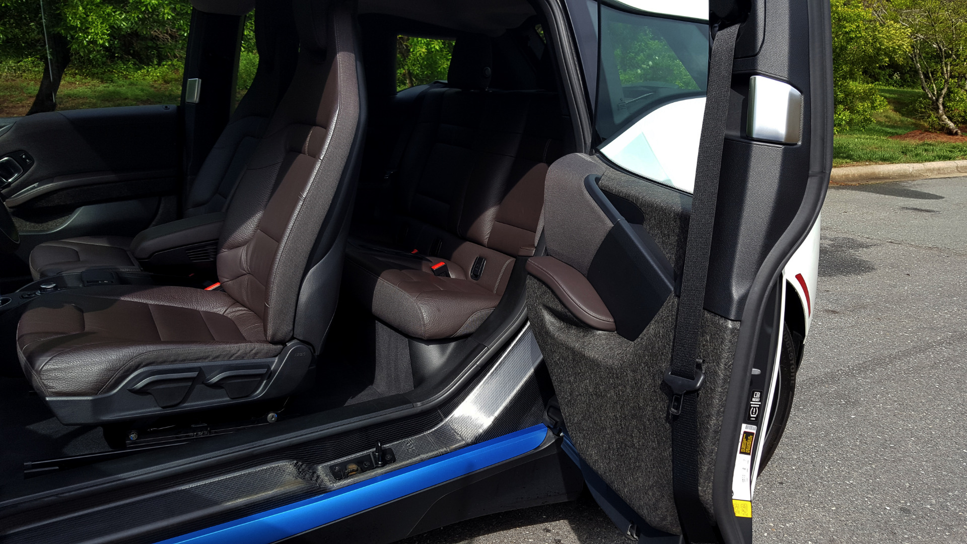 Used 2014 BMW i3 for sale Sold at Formula Imports in Charlotte NC 28227 10