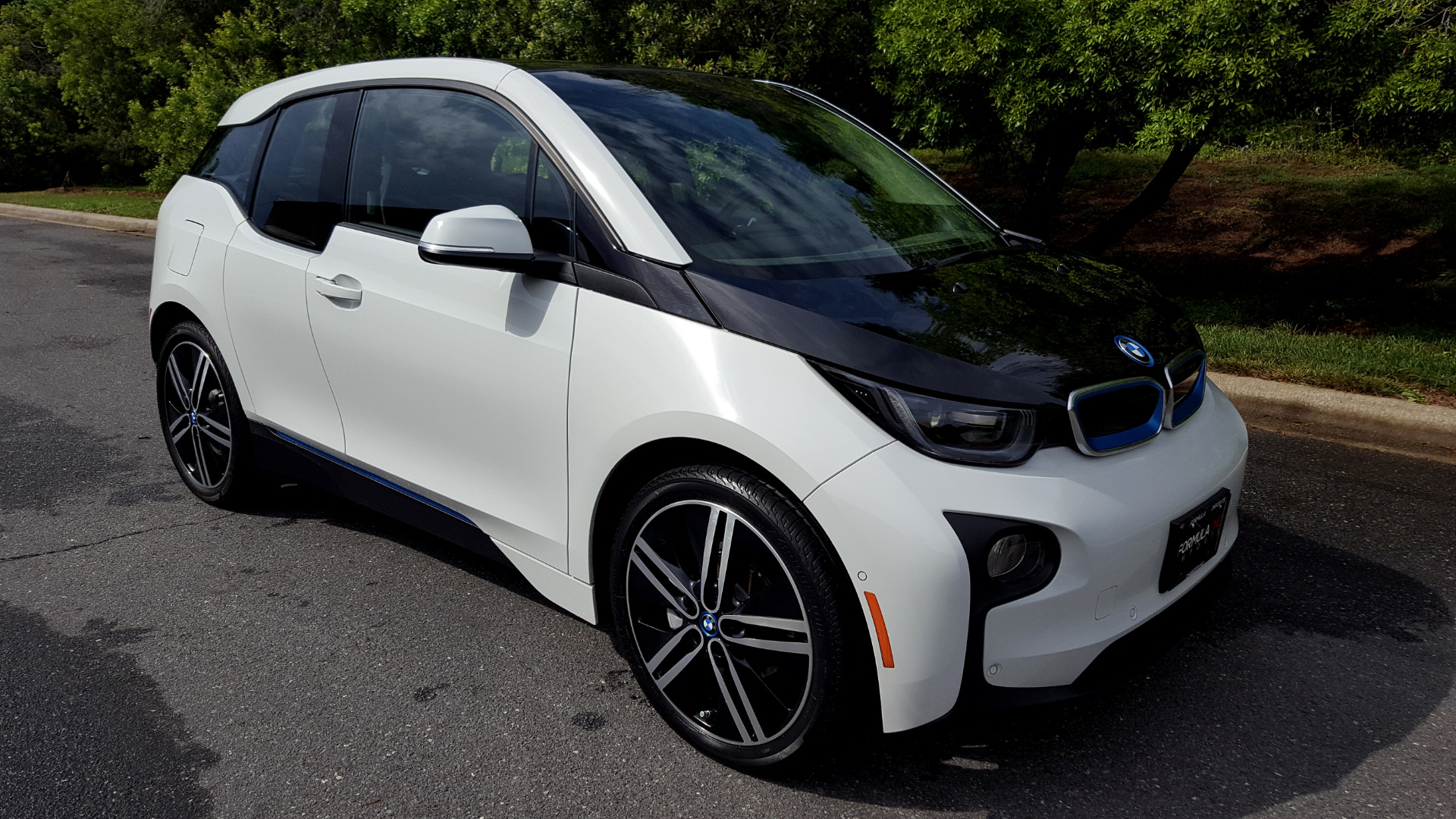 Used 2014 BMW i3 for sale Sold at Formula Imports in Charlotte NC 28227 13