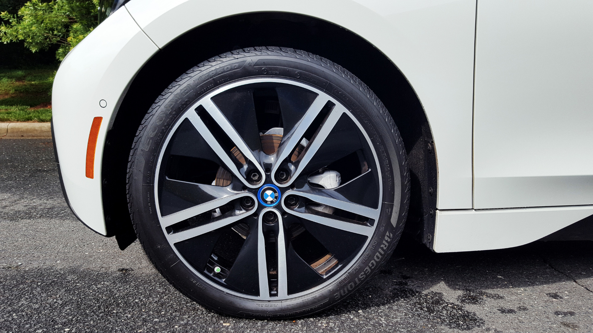 Used 2014 BMW i3 for sale Sold at Formula Imports in Charlotte NC 28227 5
