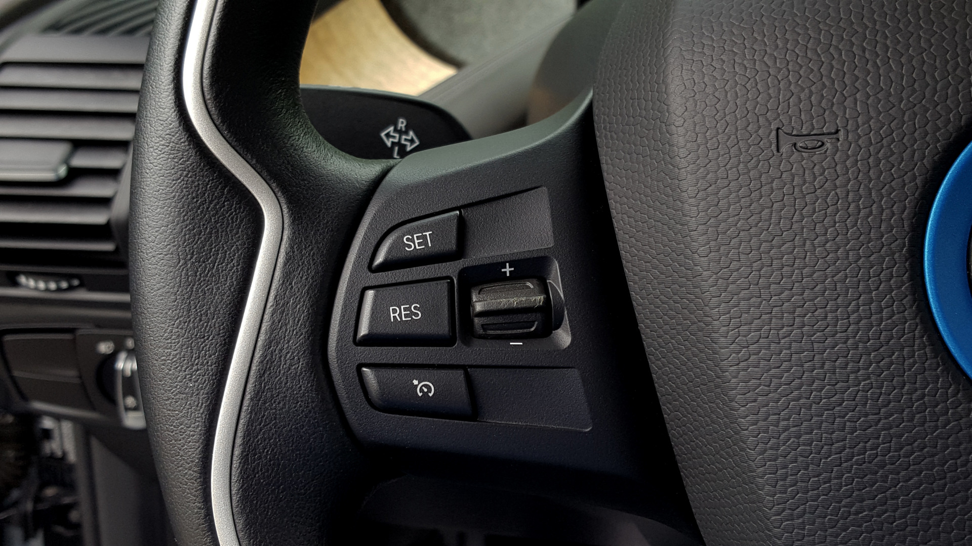 Used 2014 BMW i3 for sale Sold at Formula Imports in Charlotte NC 28227 53