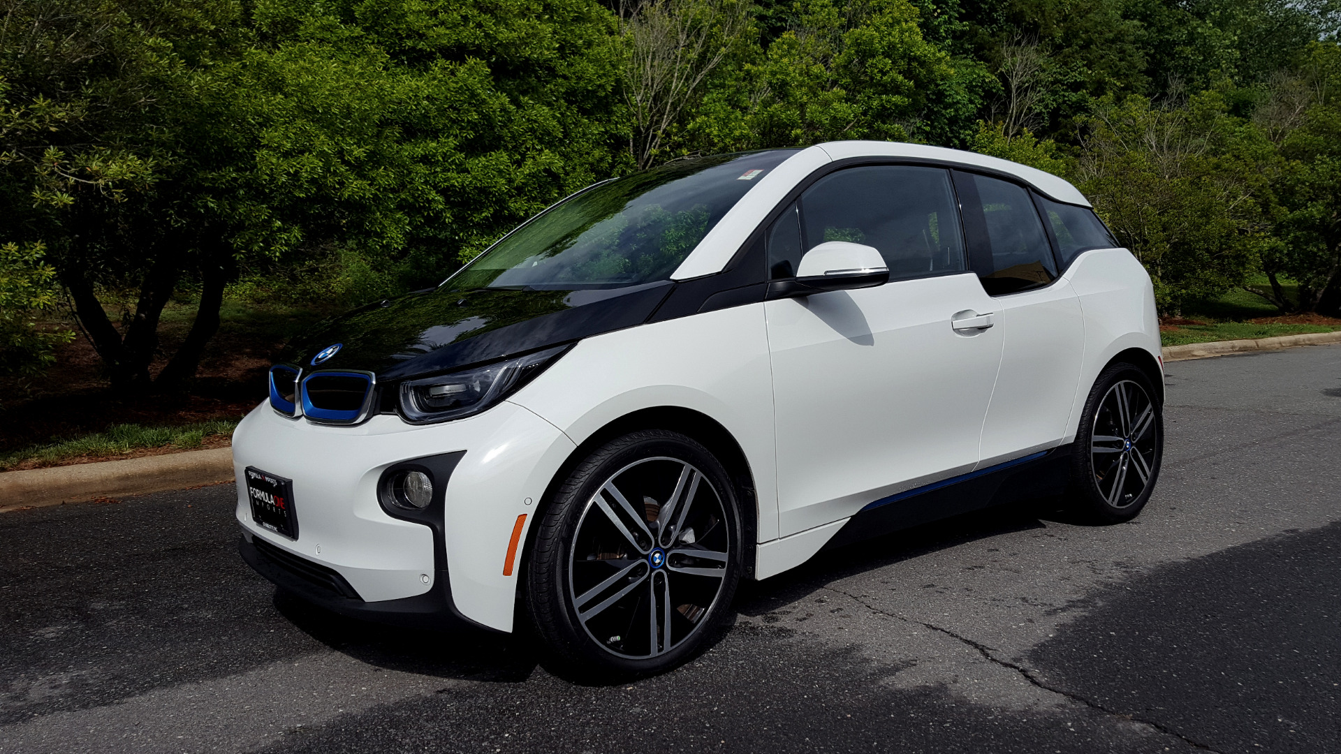 Used 2014 BMW i3 for sale Sold at Formula Imports in Charlotte NC 28227 1
