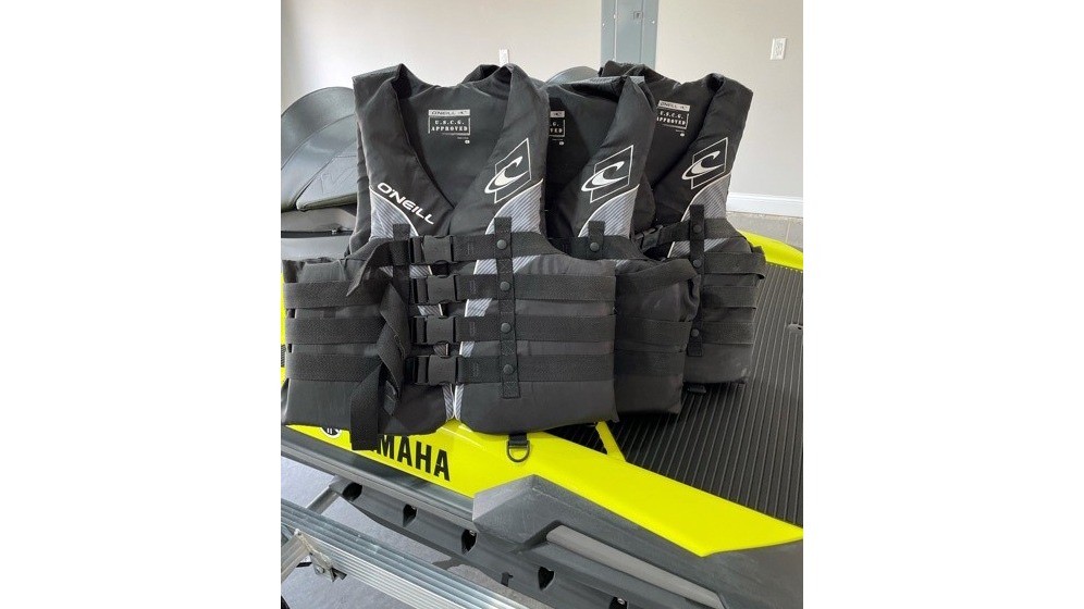 Used 2021 Yamaha VX1800C-WA WAVERUNNER CRUISER HO / TRAILER / 3-VESTS / COVER / 16HRS for sale Sold at Formula Imports in Charlotte NC 28227 8