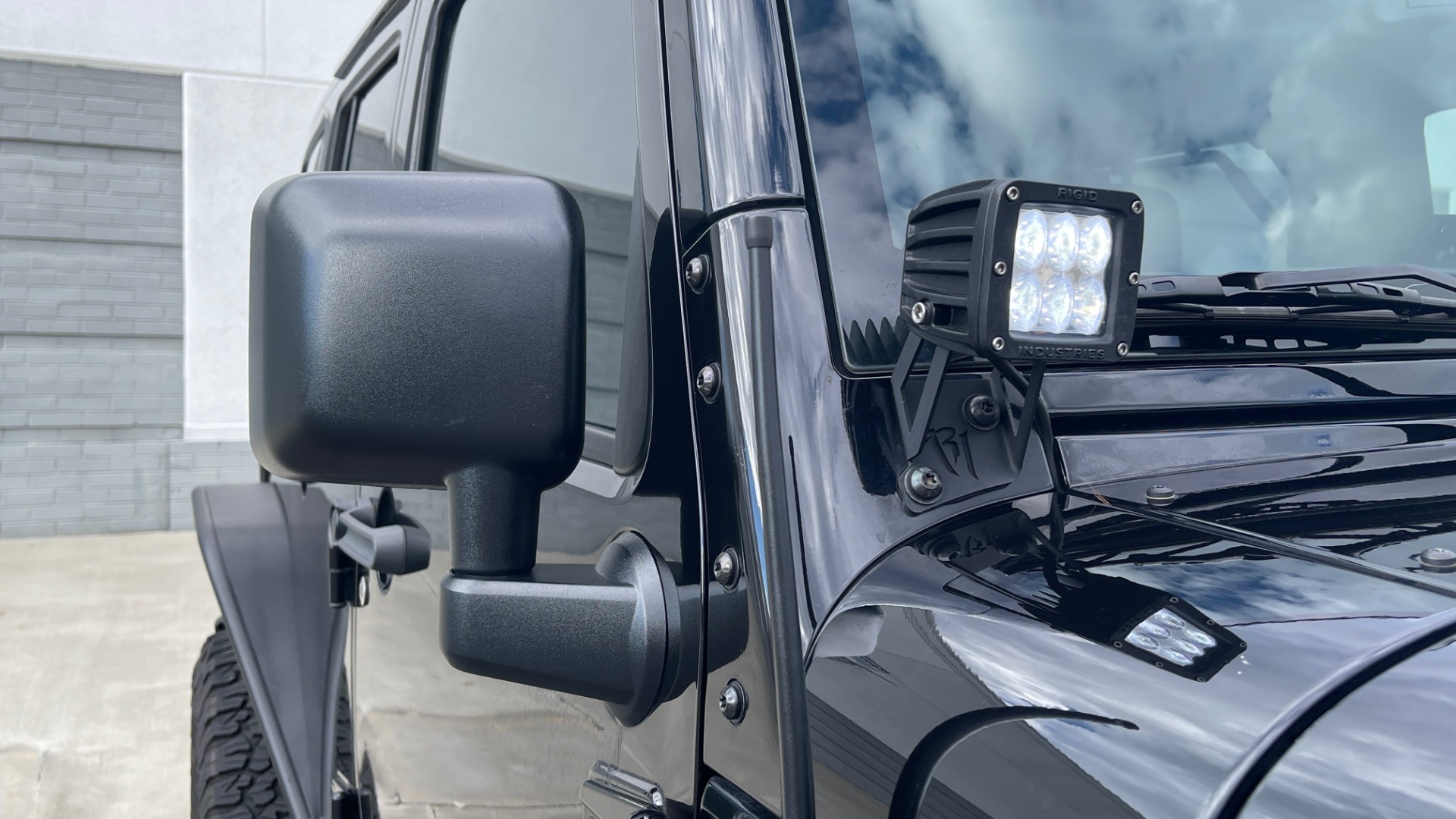 Used 2015 Jeep WRANGLER UNLIMITED RUBICON HARD ROCK 4X4 / 3.6L / 5-SPD AUTO / FREEDOM TOP for sale Sold at Formula Imports in Charlotte NC 28227 17