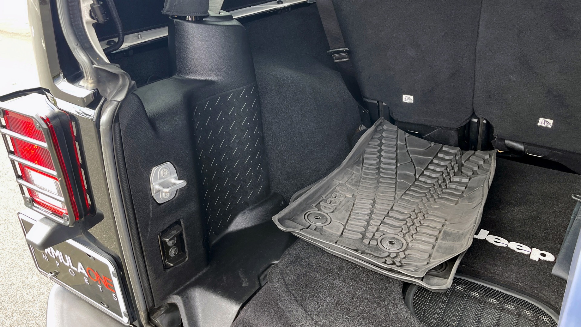 Used 2015 Jeep WRANGLER UNLIMITED RUBICON HARD ROCK 4X4 / 3.6L / 5-SPD AUTO / FREEDOM TOP for sale Sold at Formula Imports in Charlotte NC 28227 27