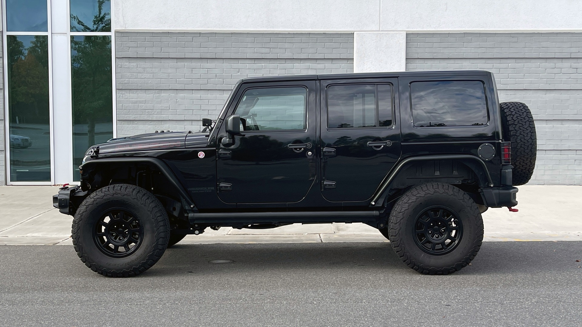Used 2015 Jeep WRANGLER UNLIMITED RUBICON HARD ROCK 4X4 / 3.6L / 5-SPD AUTO / FREEDOM TOP for sale Sold at Formula Imports in Charlotte NC 28227 3