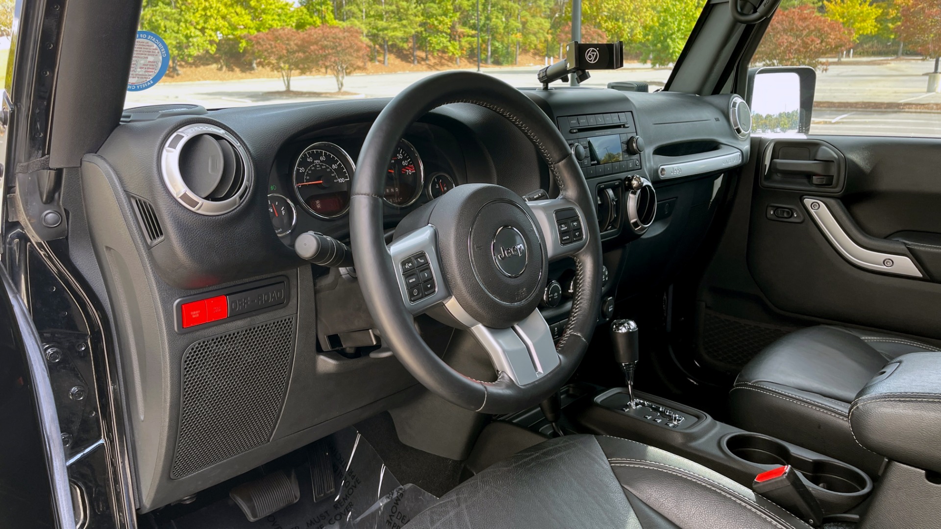 Used 2015 Jeep WRANGLER UNLIMITED RUBICON HARD ROCK 4X4 / 3.6L / 5-SPD AUTO / FREEDOM TOP for sale Sold at Formula Imports in Charlotte NC 28227 33