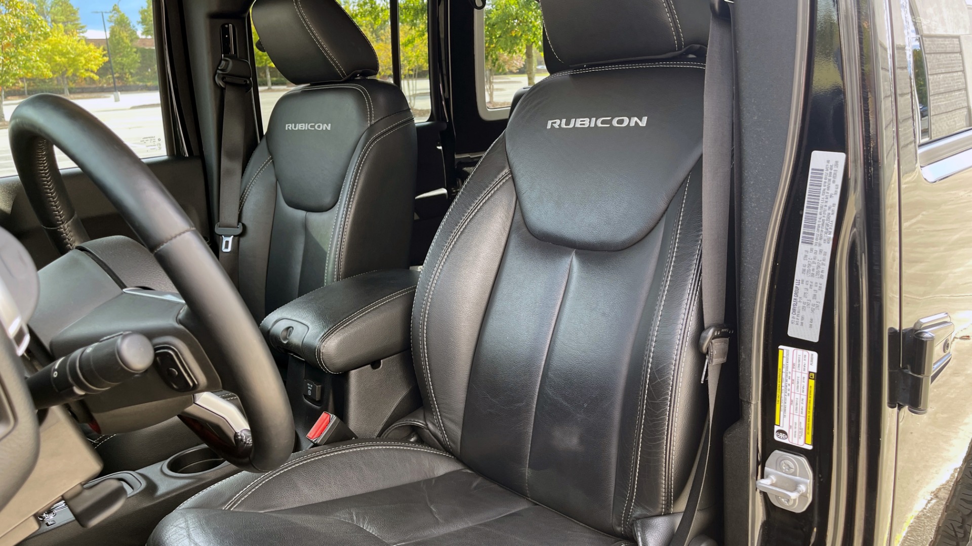 Used 2015 Jeep WRANGLER UNLIMITED RUBICON HARD ROCK 4X4 / 3.6L / 5-SPD AUTO / FREEDOM TOP for sale Sold at Formula Imports in Charlotte NC 28227 39