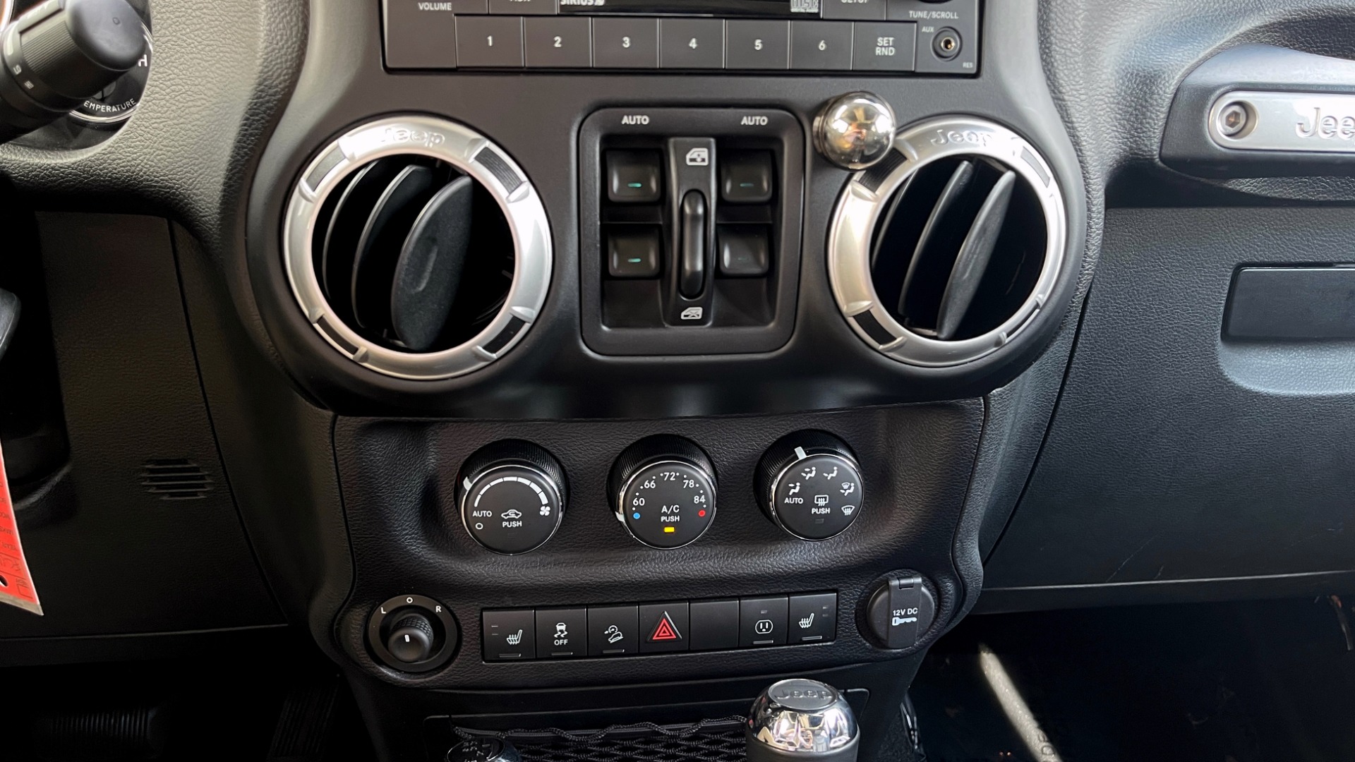 Used 2015 Jeep WRANGLER UNLIMITED RUBICON HARD ROCK 4X4 / 3.6L / 5-SPD AUTO / FREEDOM TOP for sale Sold at Formula Imports in Charlotte NC 28227 52